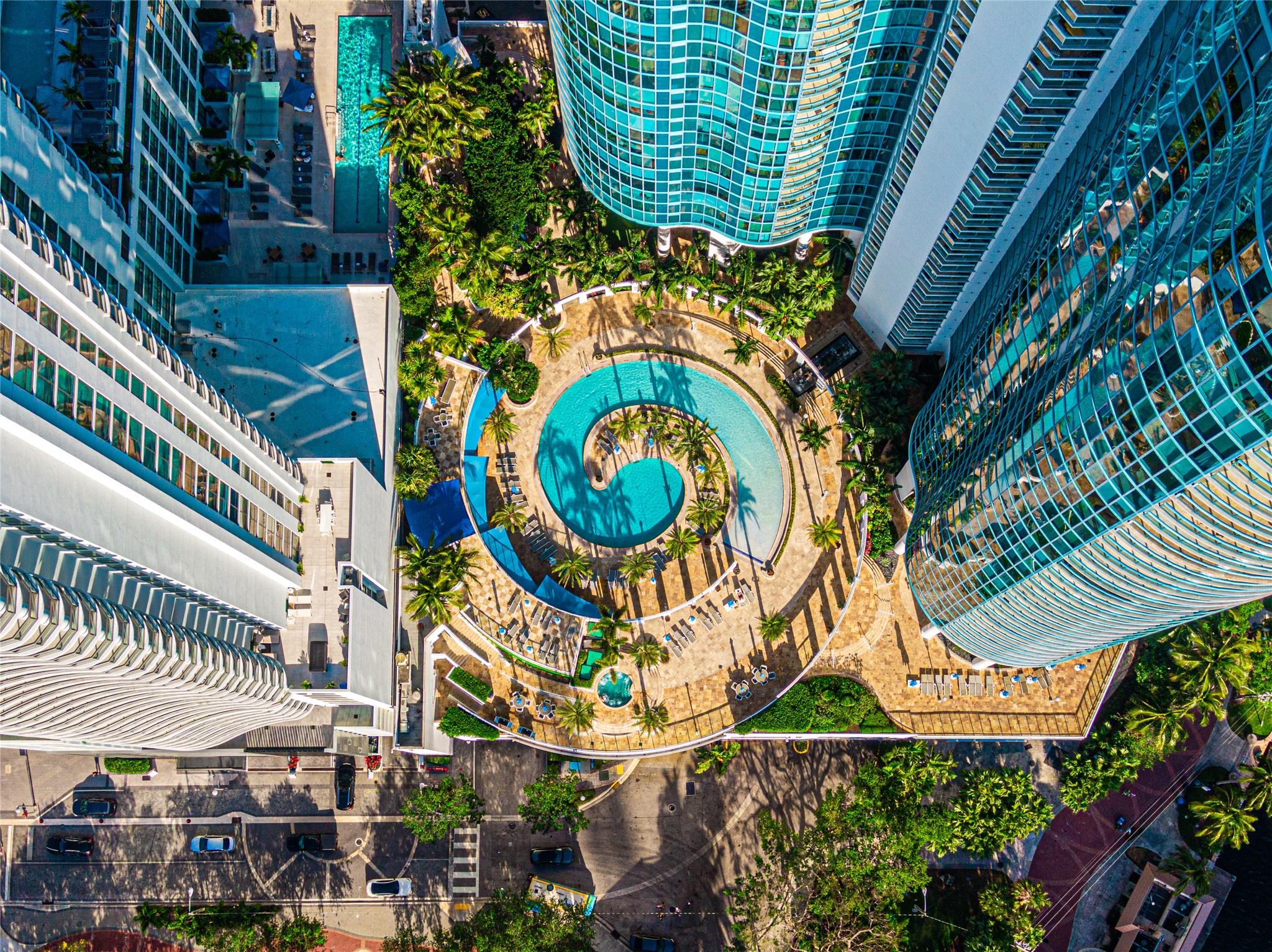 LAS OLAS RIVER HOUSE - Residential