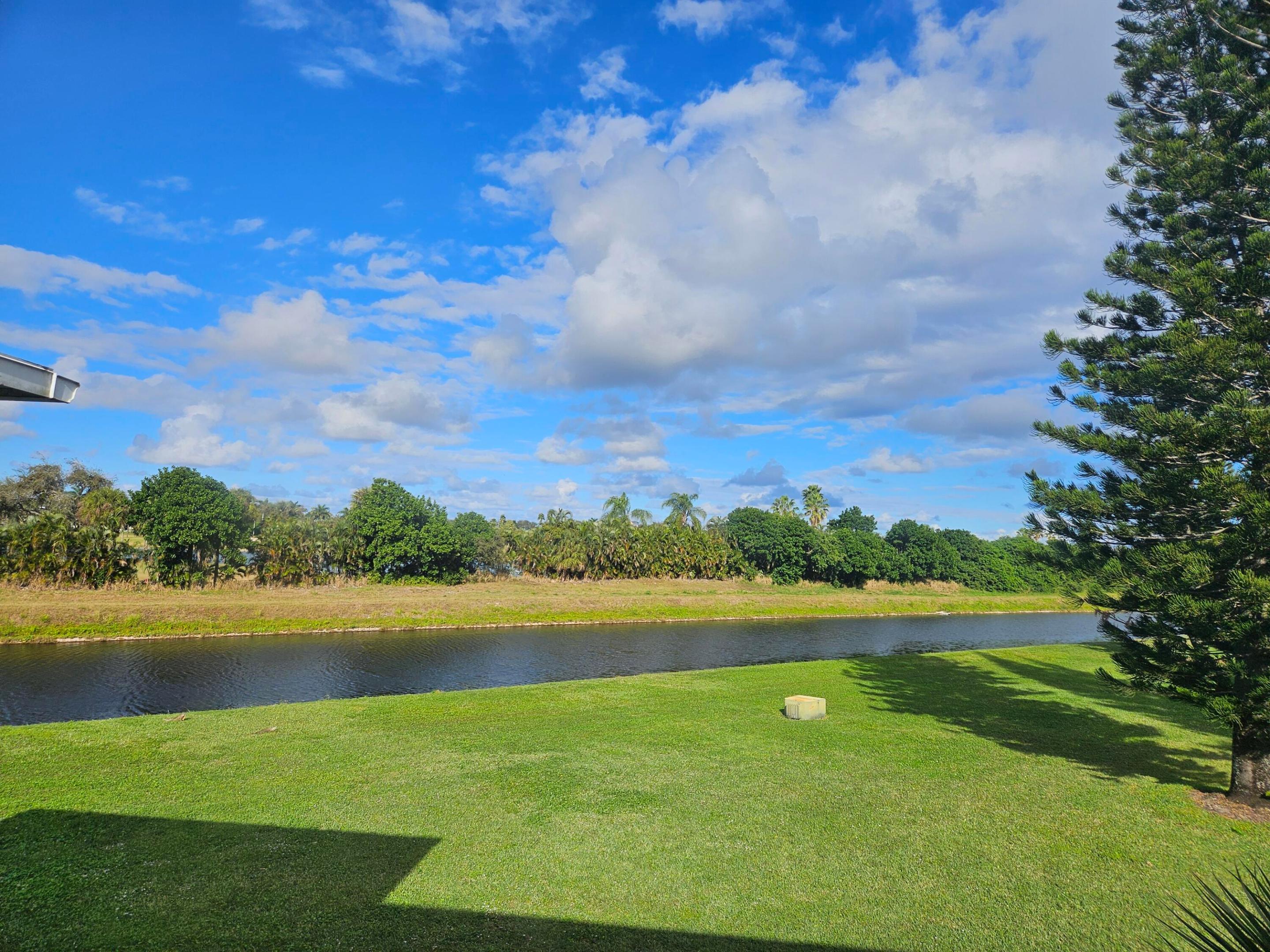 PINES OF DELRAY NORTH CONDO - Residential Lease