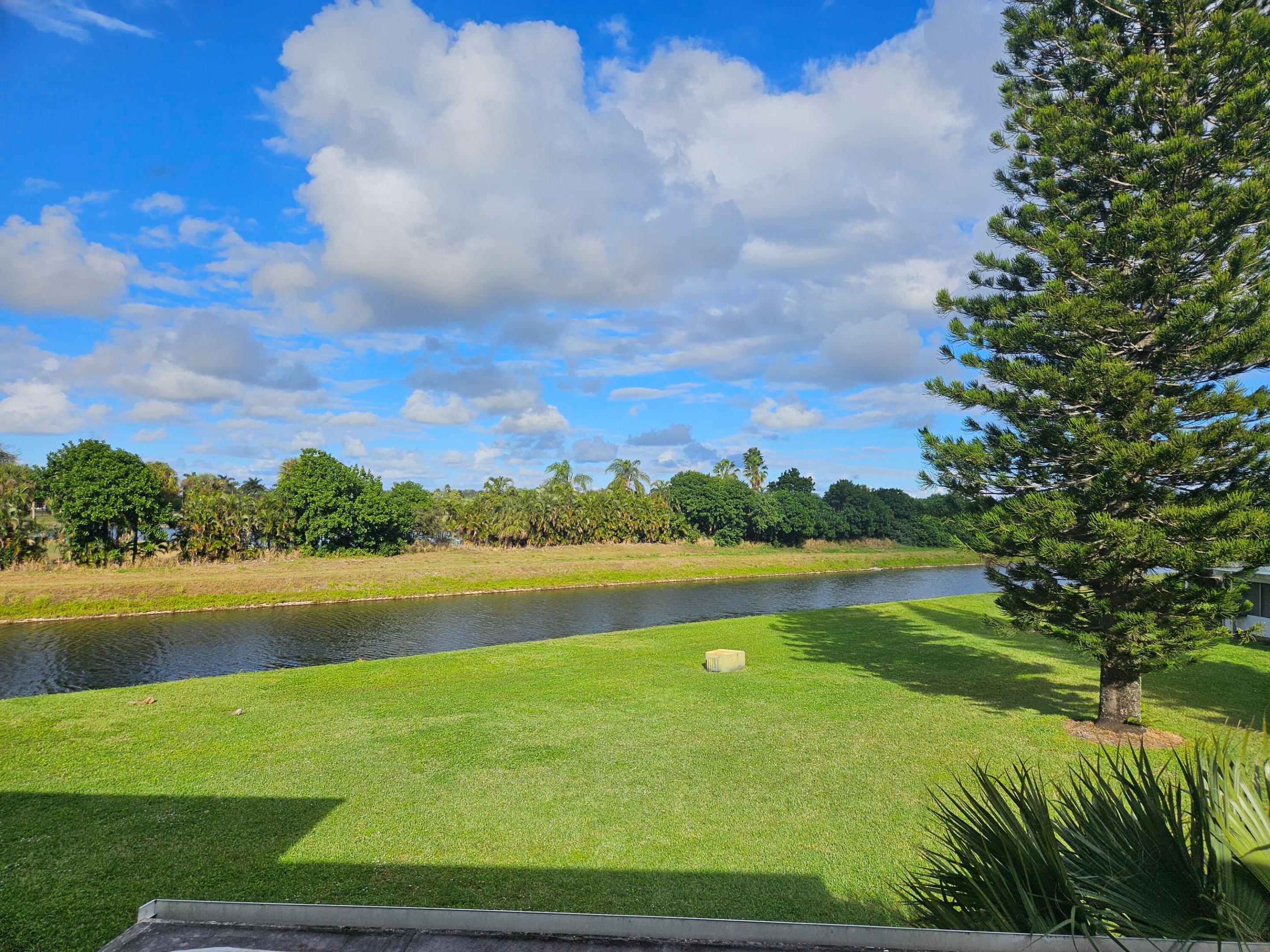 PINES OF DELRAY NORTH CONDO - Residential Lease