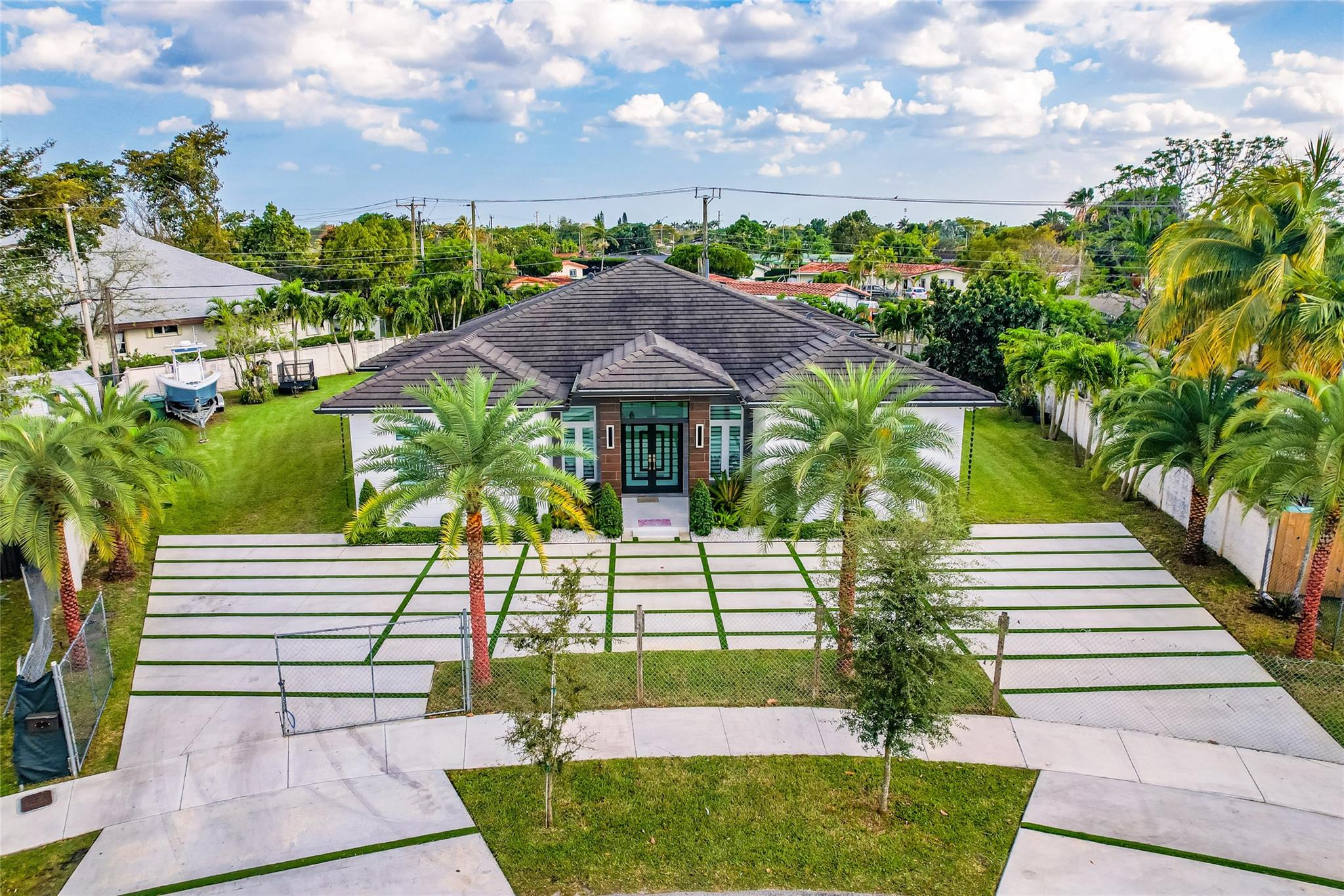 View Miami, FL 33173 house