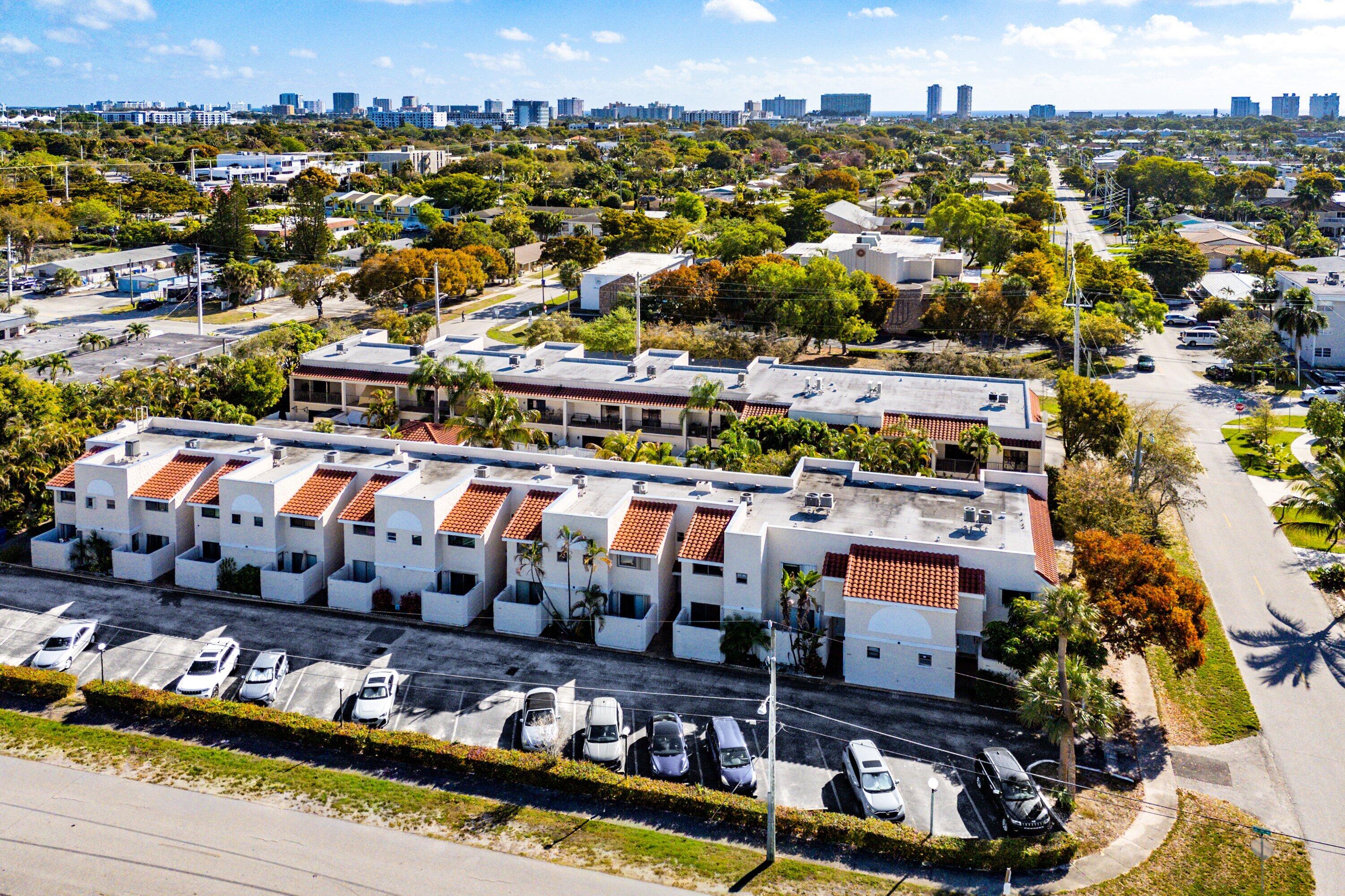 IBIZA CONDO - Residential