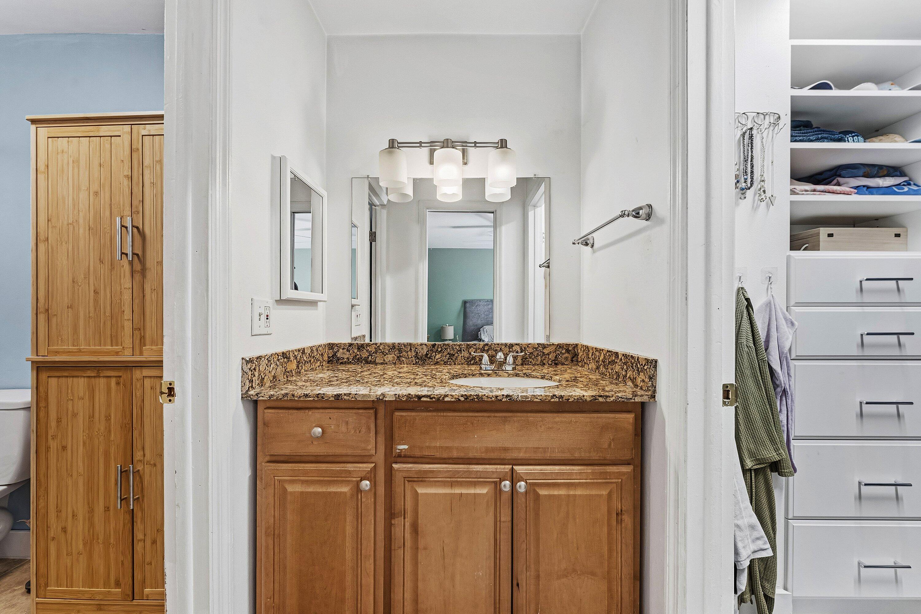 IBIZA CONDO - Residential