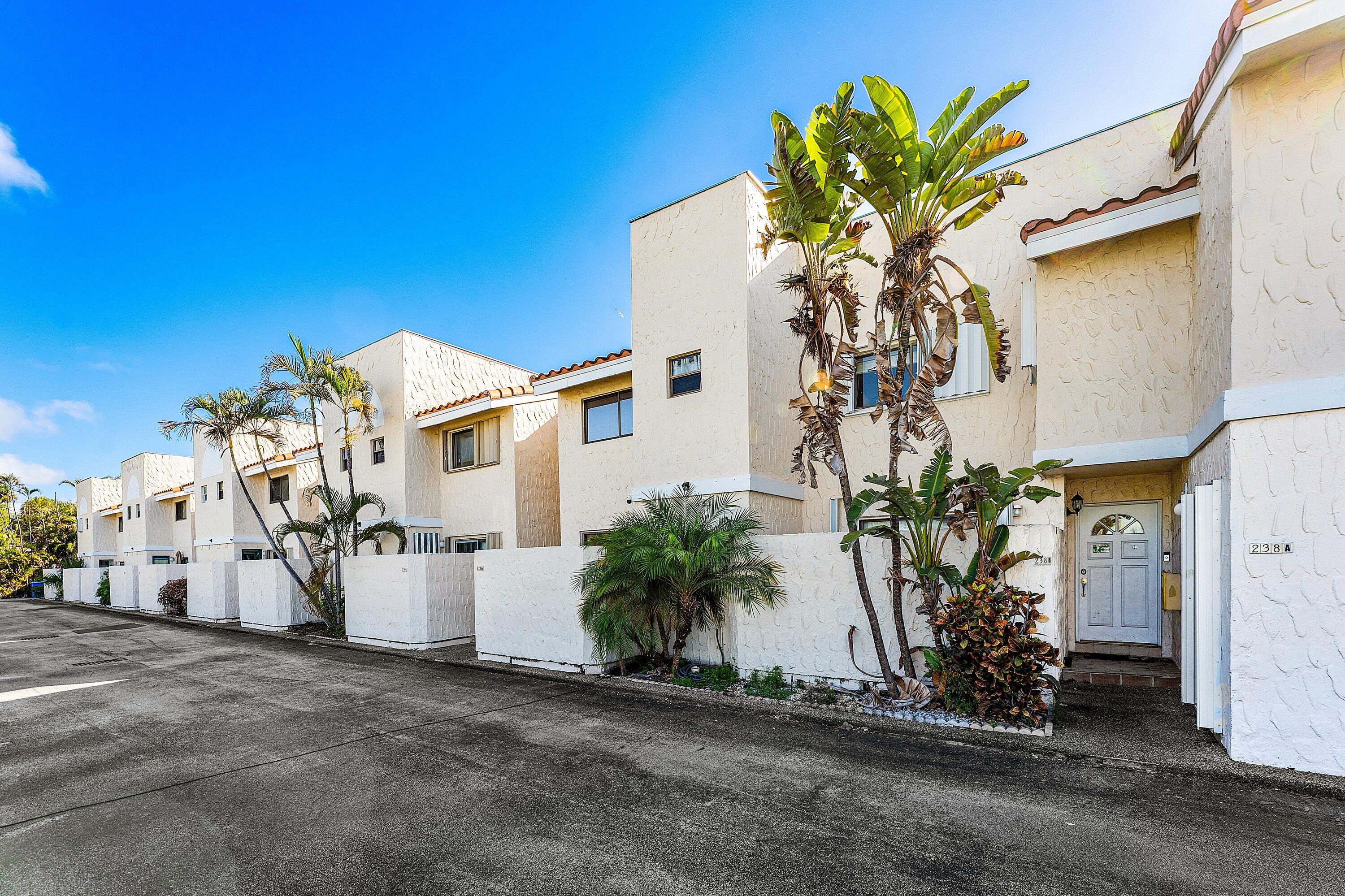 IBIZA CONDO - Residential