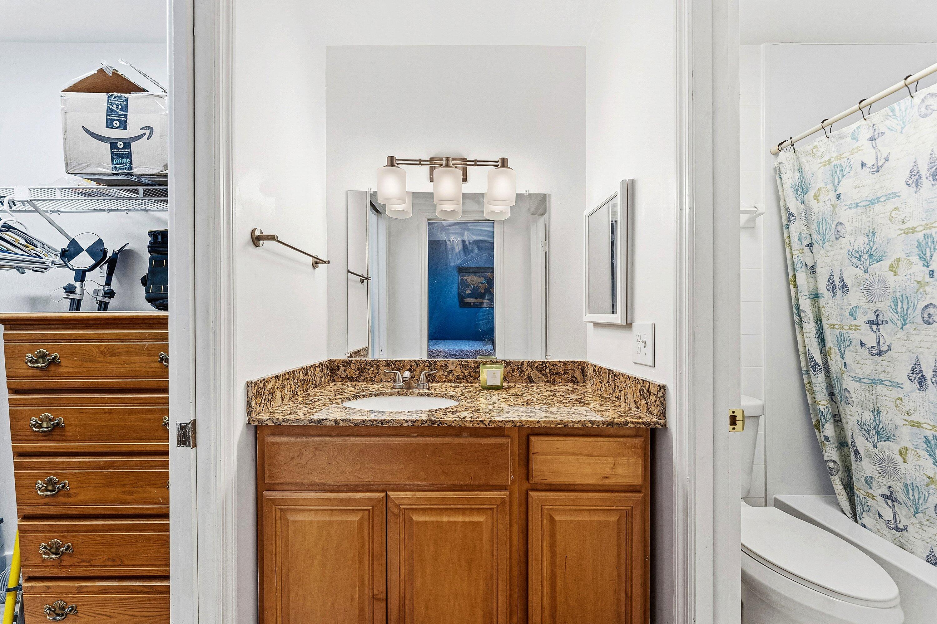 IBIZA CONDO - Residential