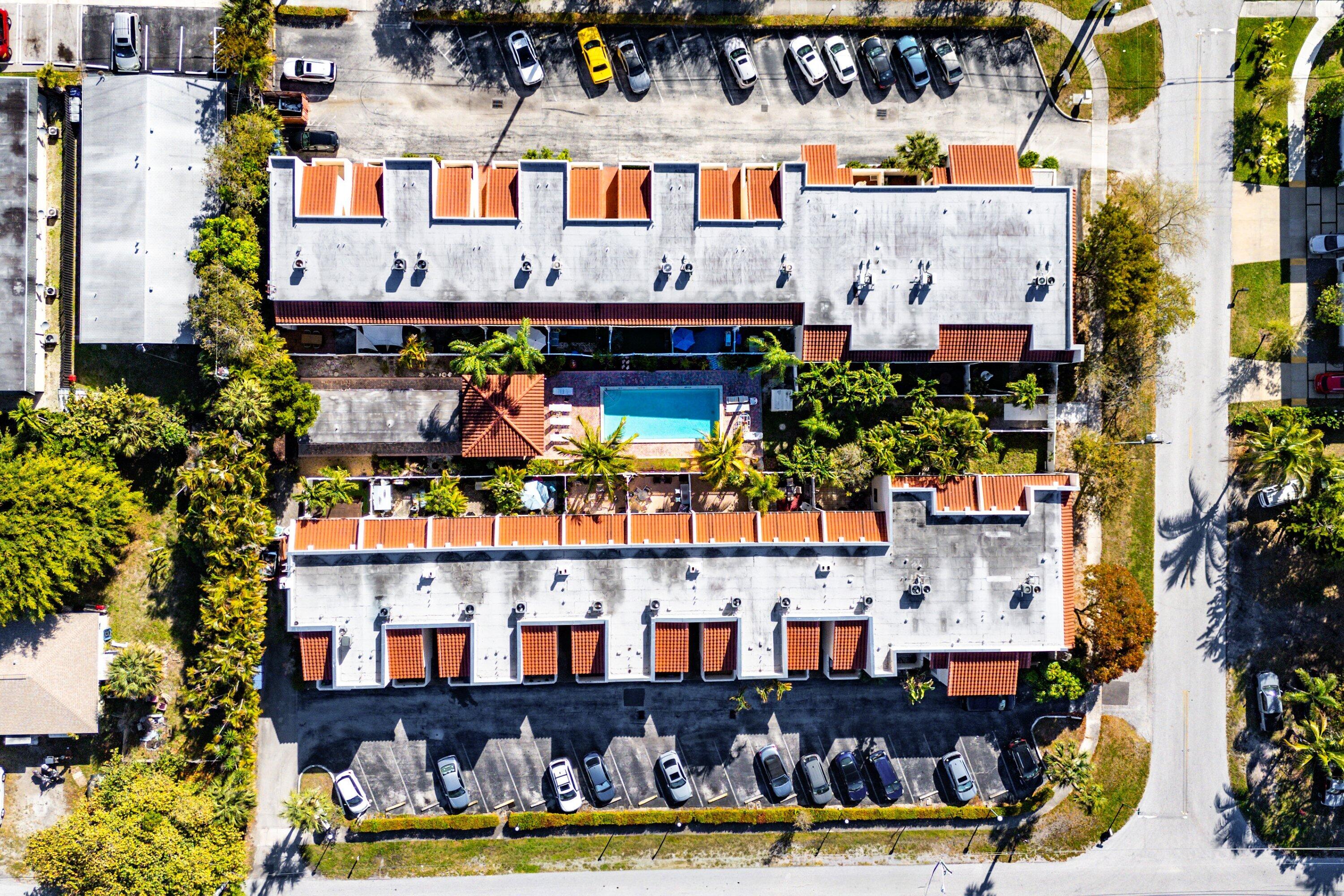 IBIZA CONDO - Residential