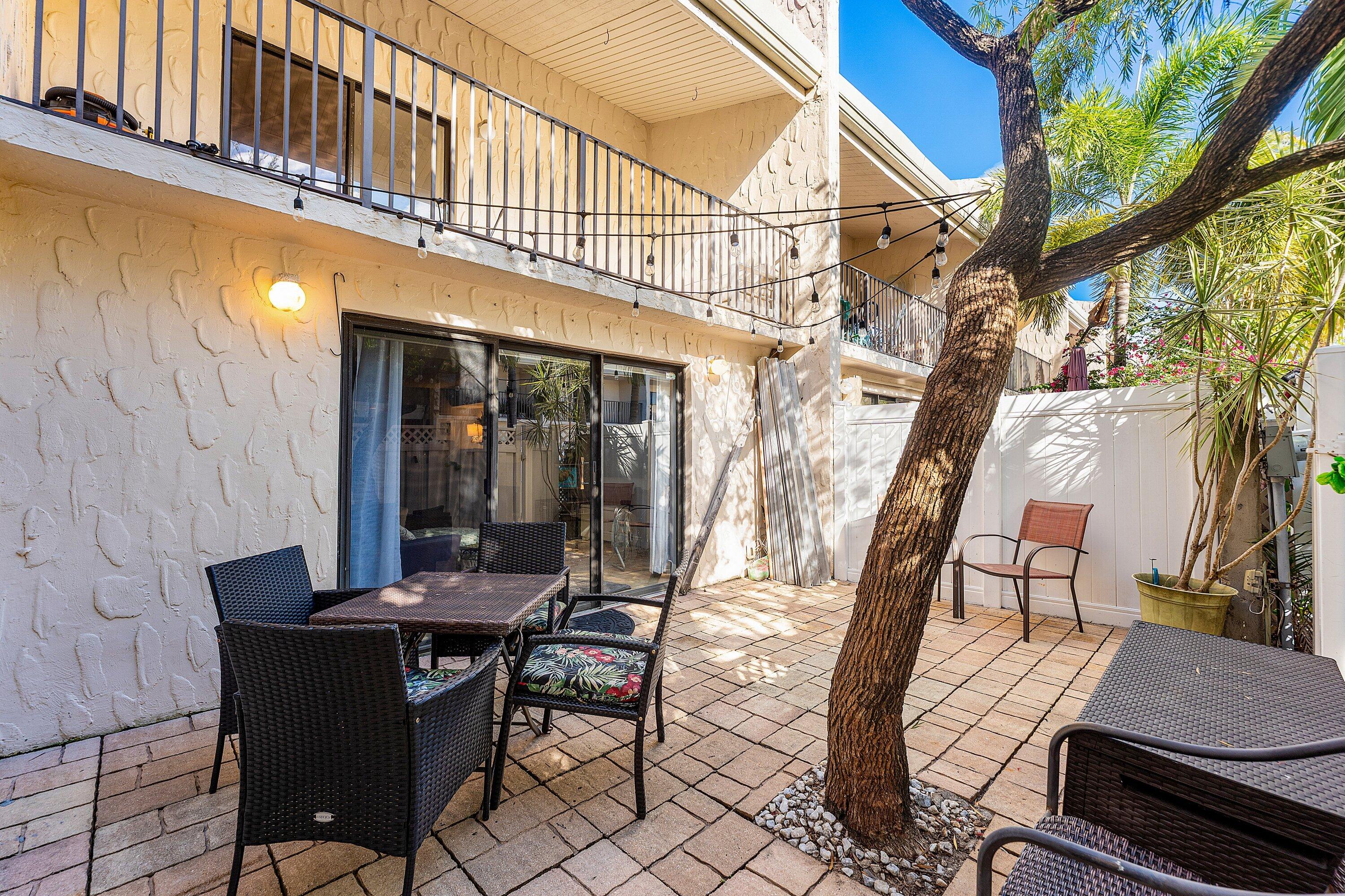 IBIZA CONDO - Residential