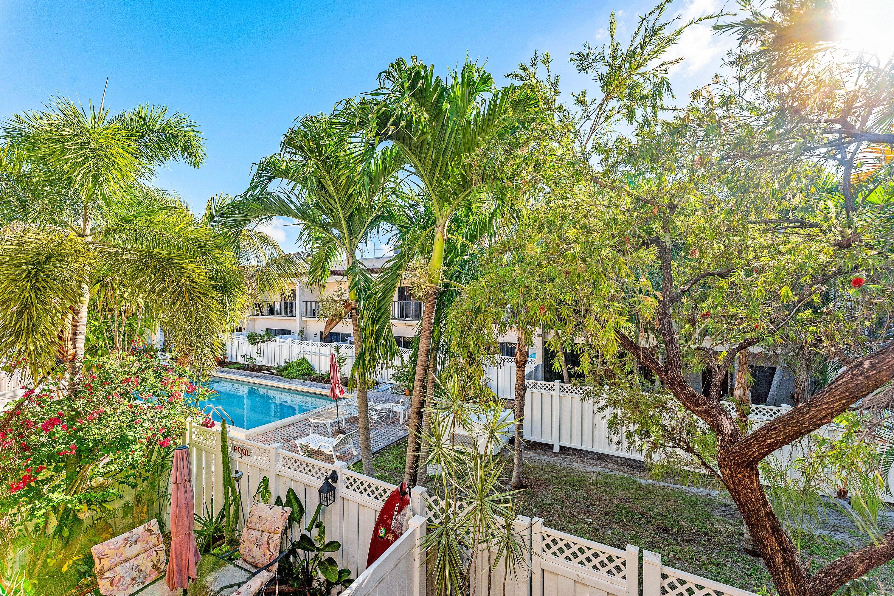 IBIZA CONDO - Residential