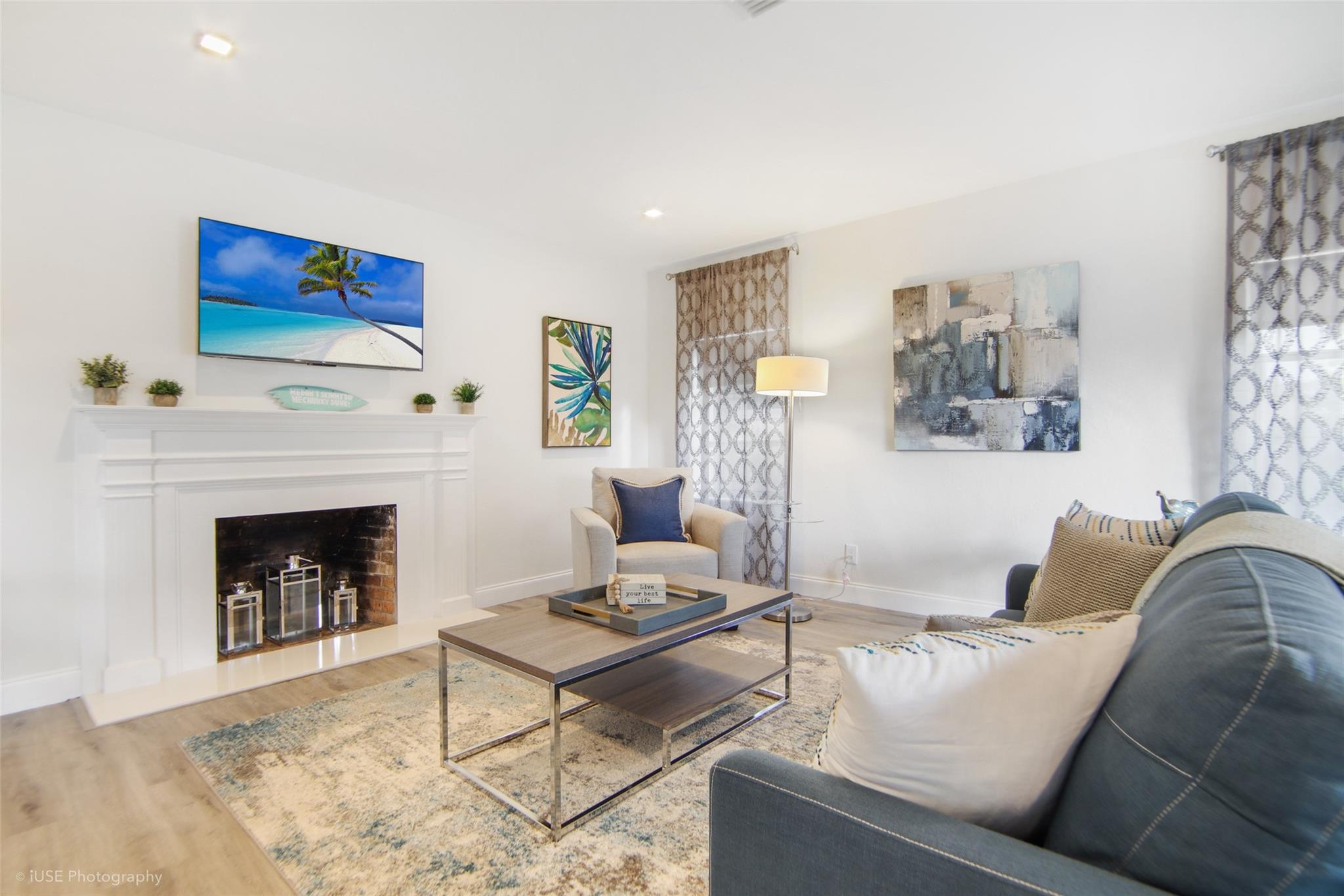 328 Riviera Isle Dr