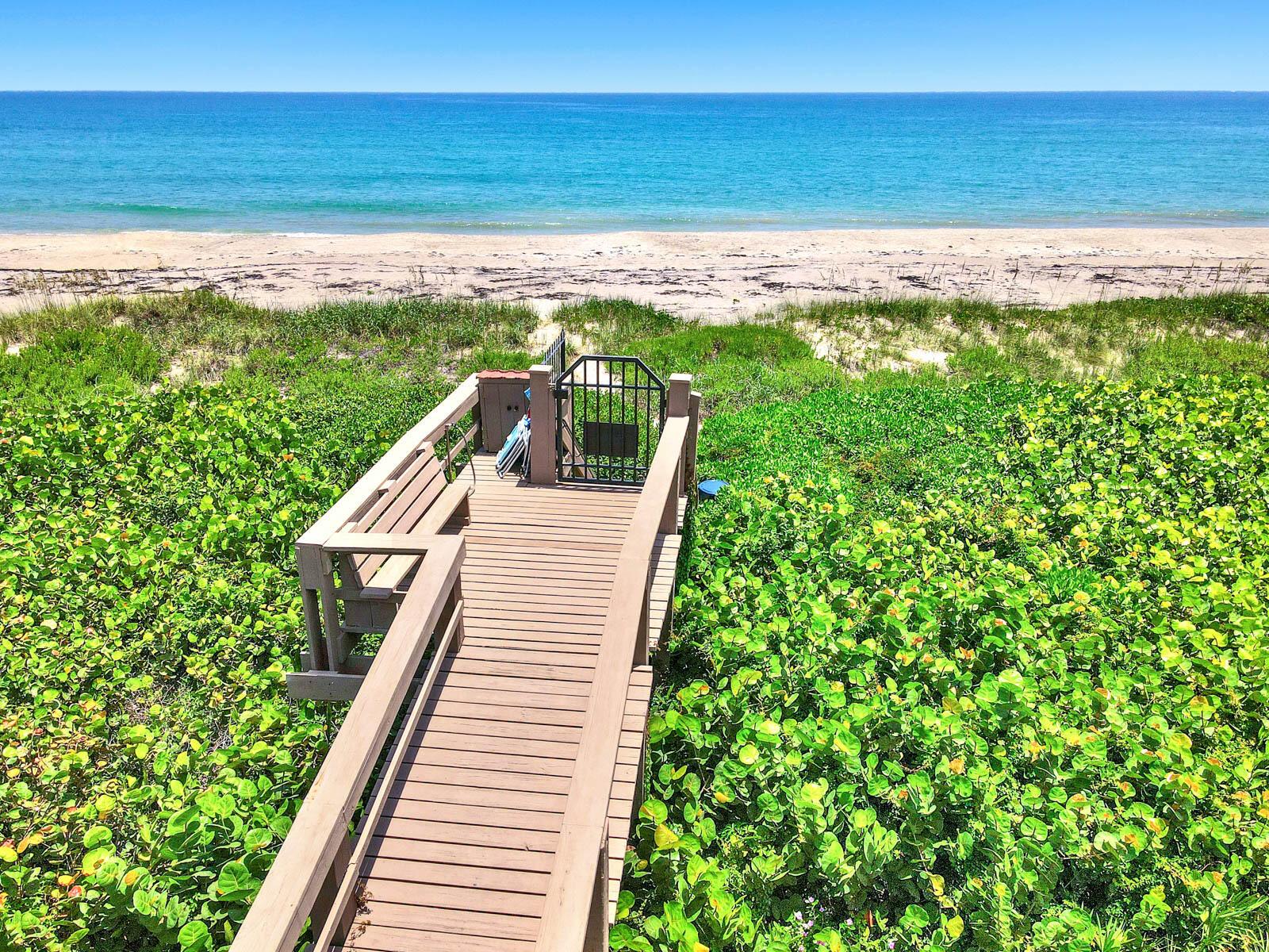 DUNE CONDO - Residential