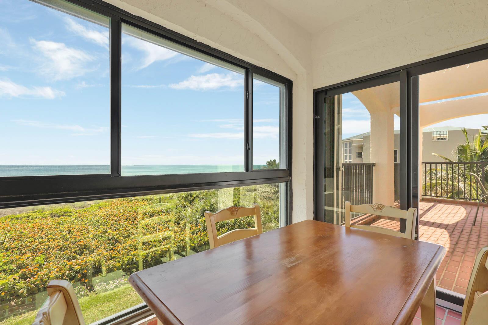 DUNE CONDO - Residential