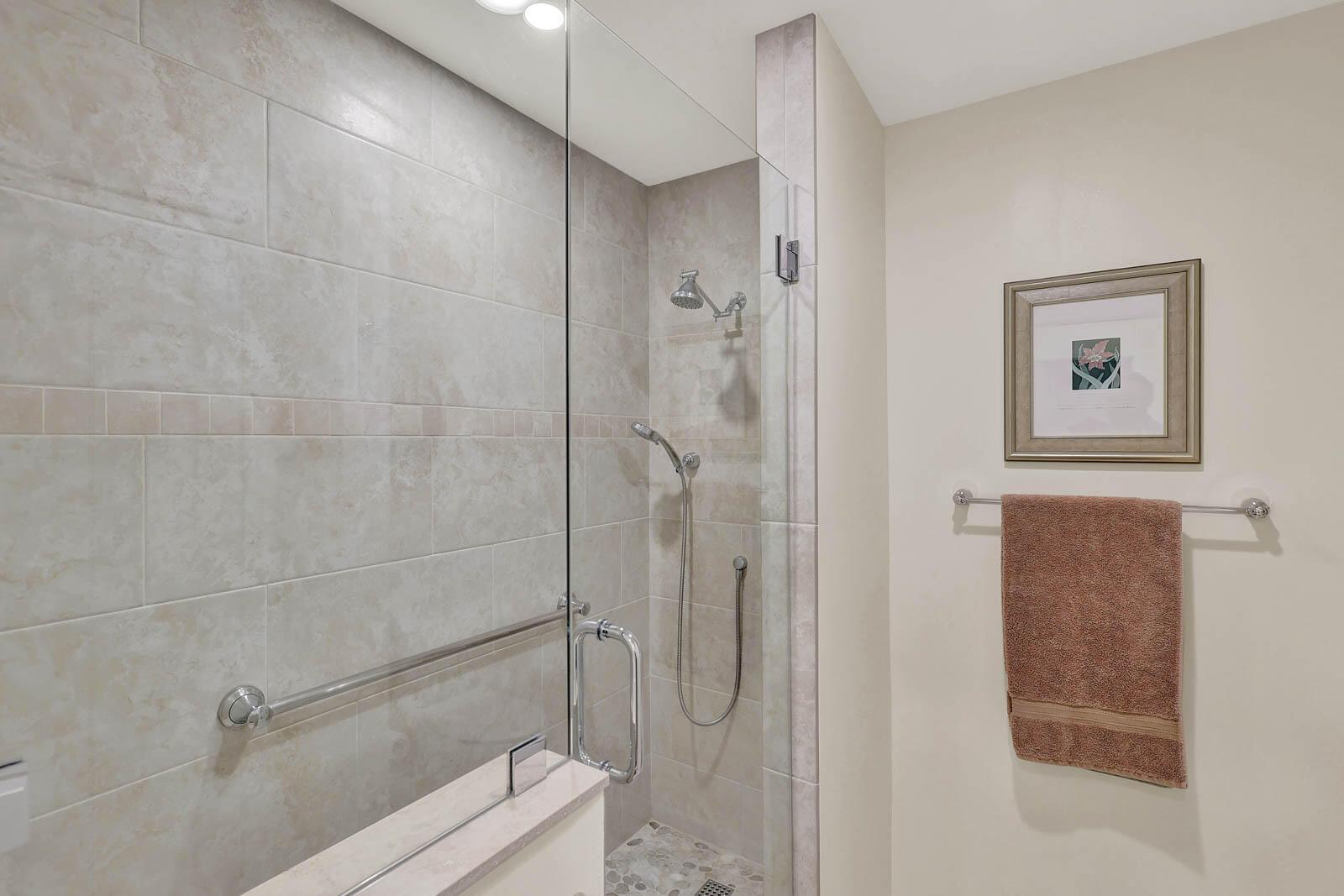 DUNE CONDO - Residential