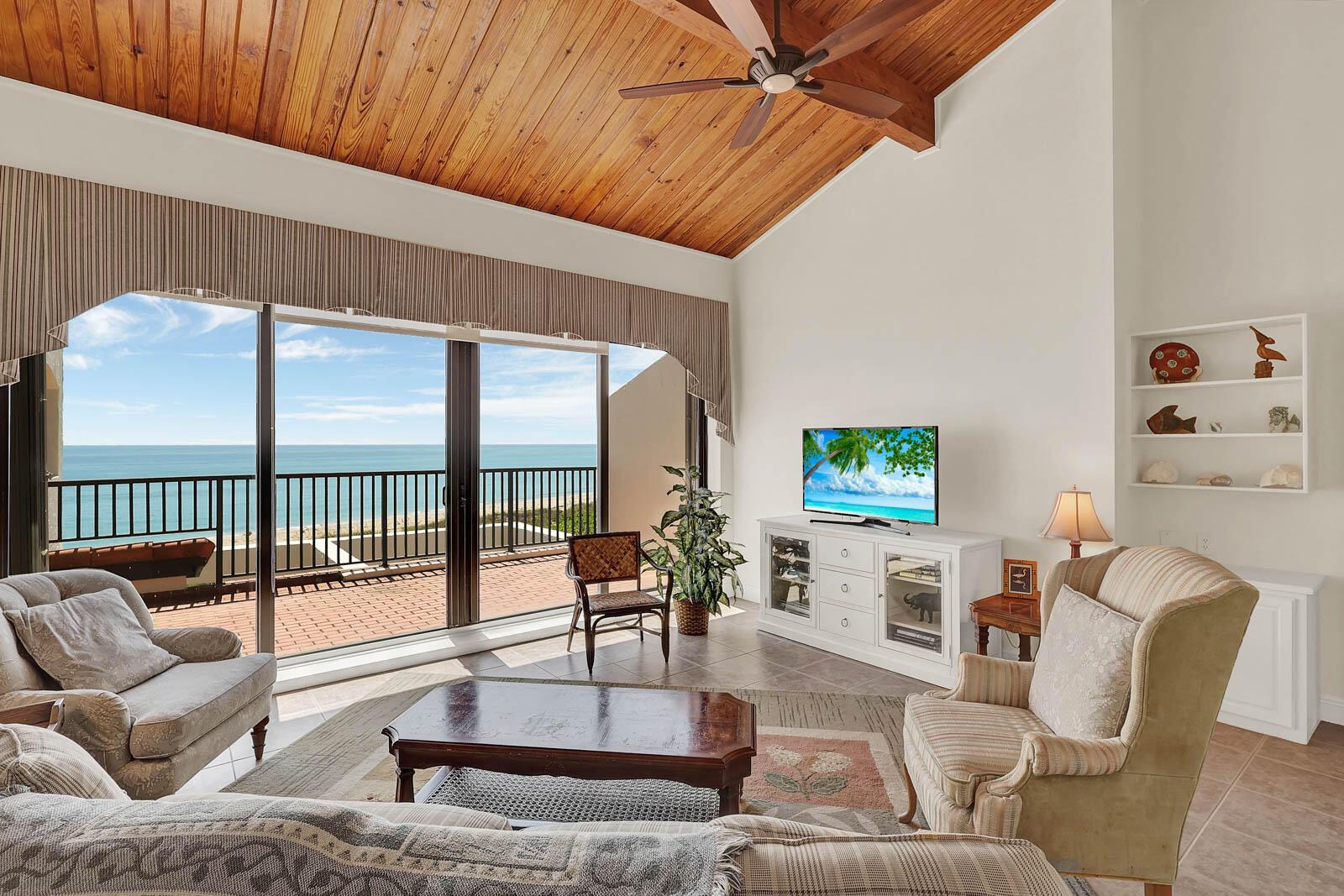 DUNE CONDO - Residential