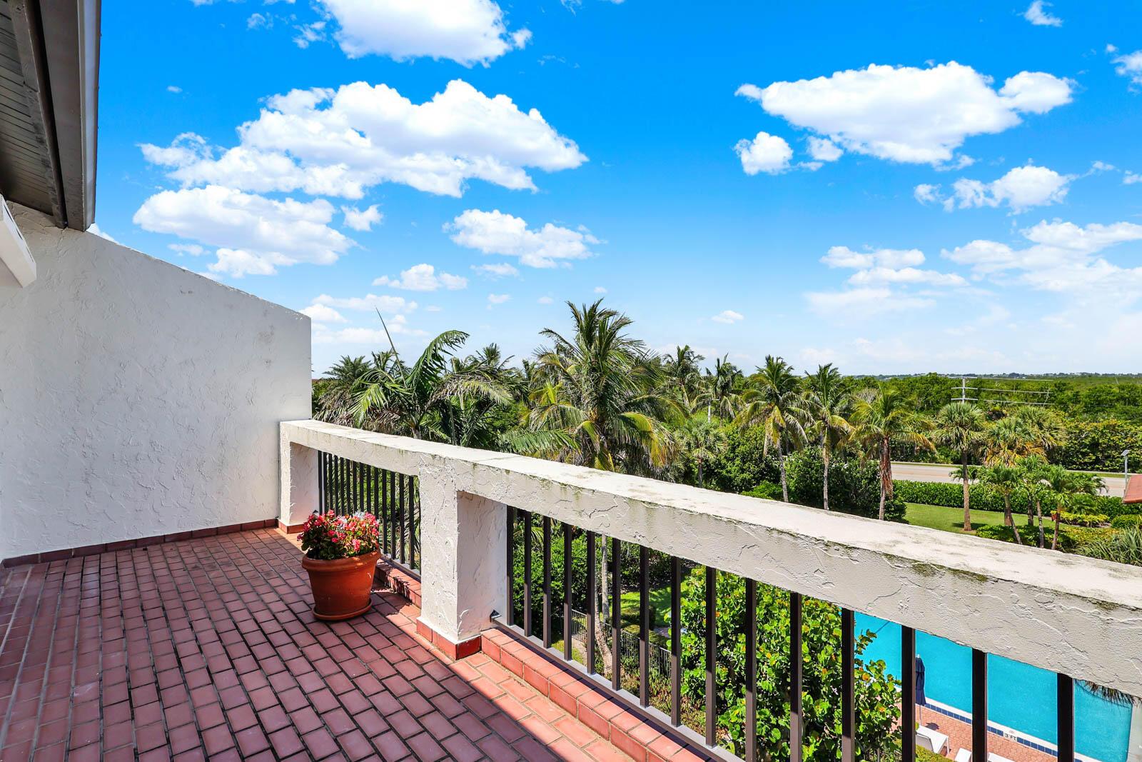 DUNE CONDO - Residential