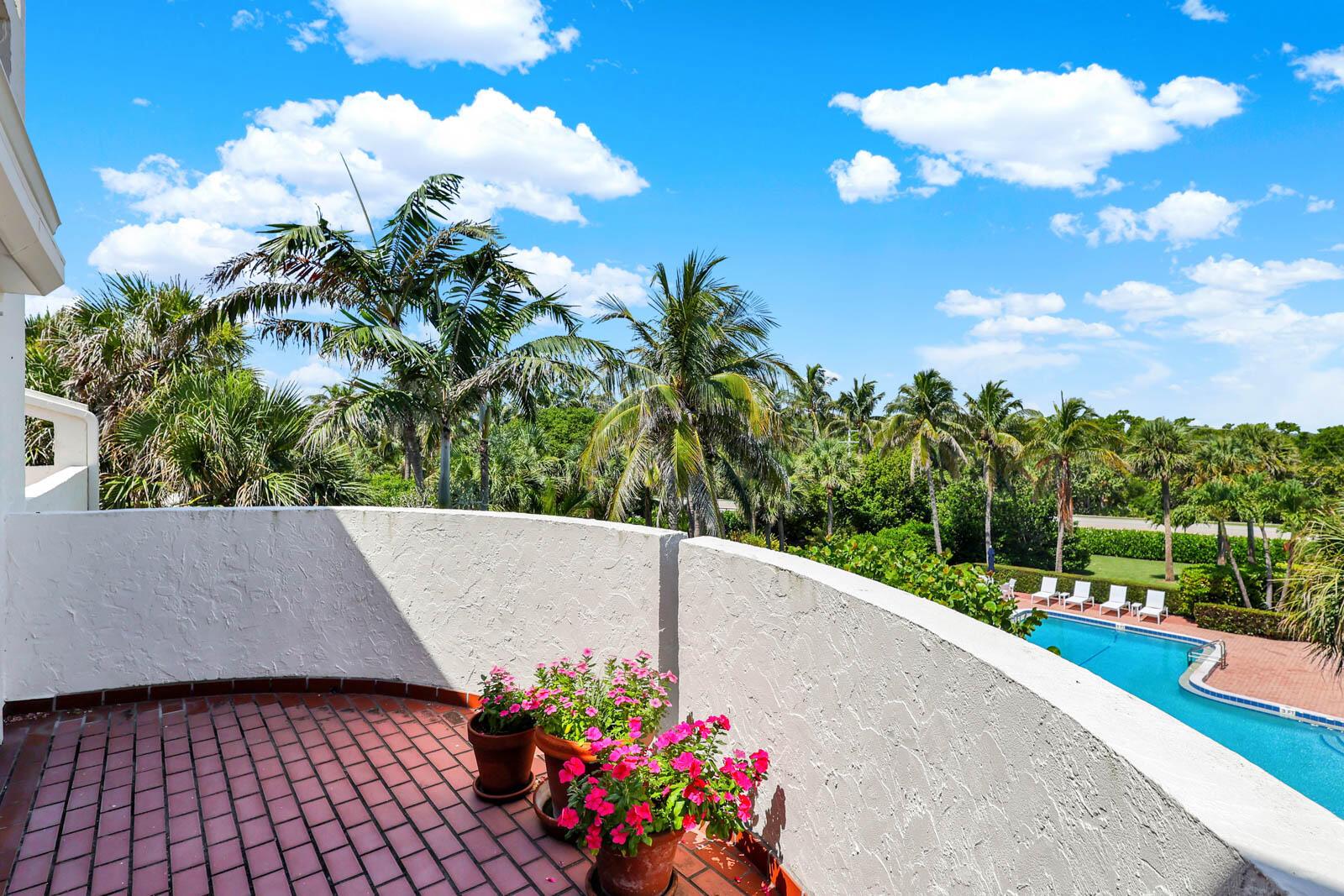 DUNE CONDO - Residential