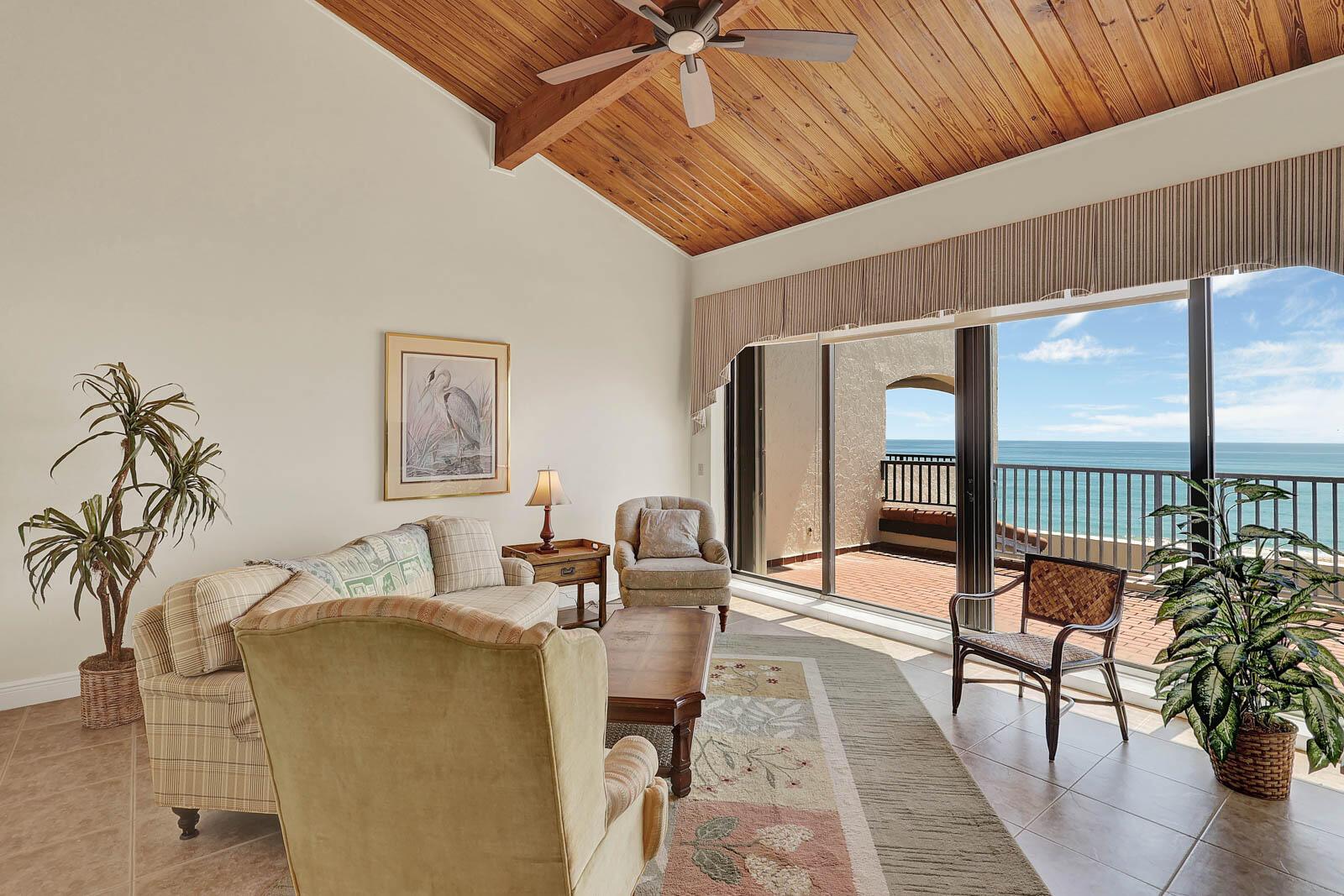 DUNE CONDO - Residential