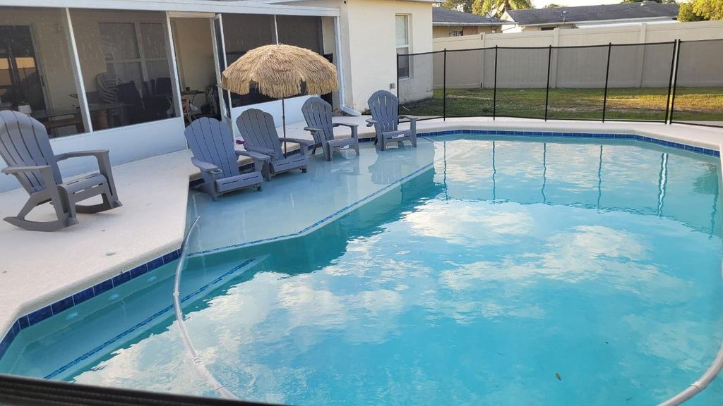 Photo of 365 NW Hibiscus Street, Port Saint Lucie, FL 34983 (MLS # R11147152)