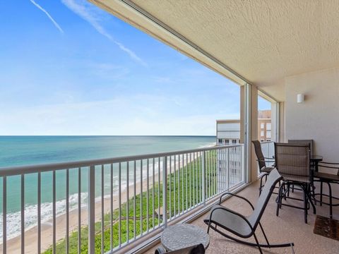 A home in Hutchinson Island