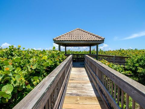 A home in Hutchinson Island