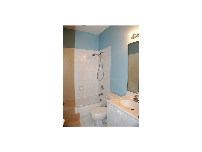 MERRICK PRESERVE - Residential Lease