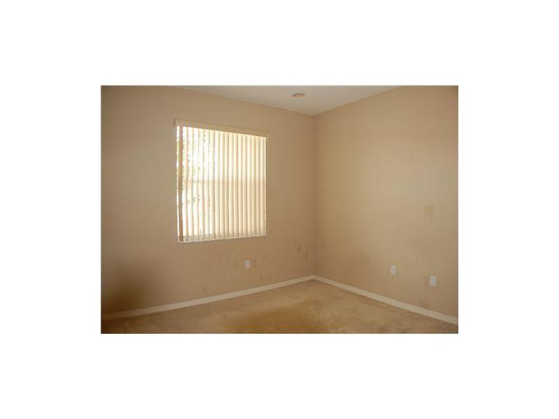 MERRICK PRESERVE - Residential Lease