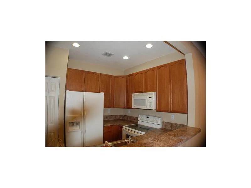 MERRICK PRESERVE - Residential Lease