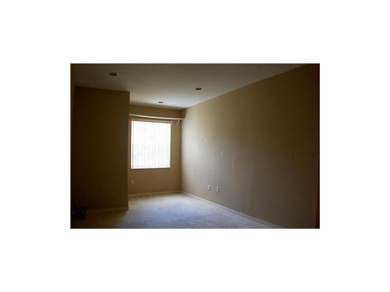 MERRICK PRESERVE - Residential Lease