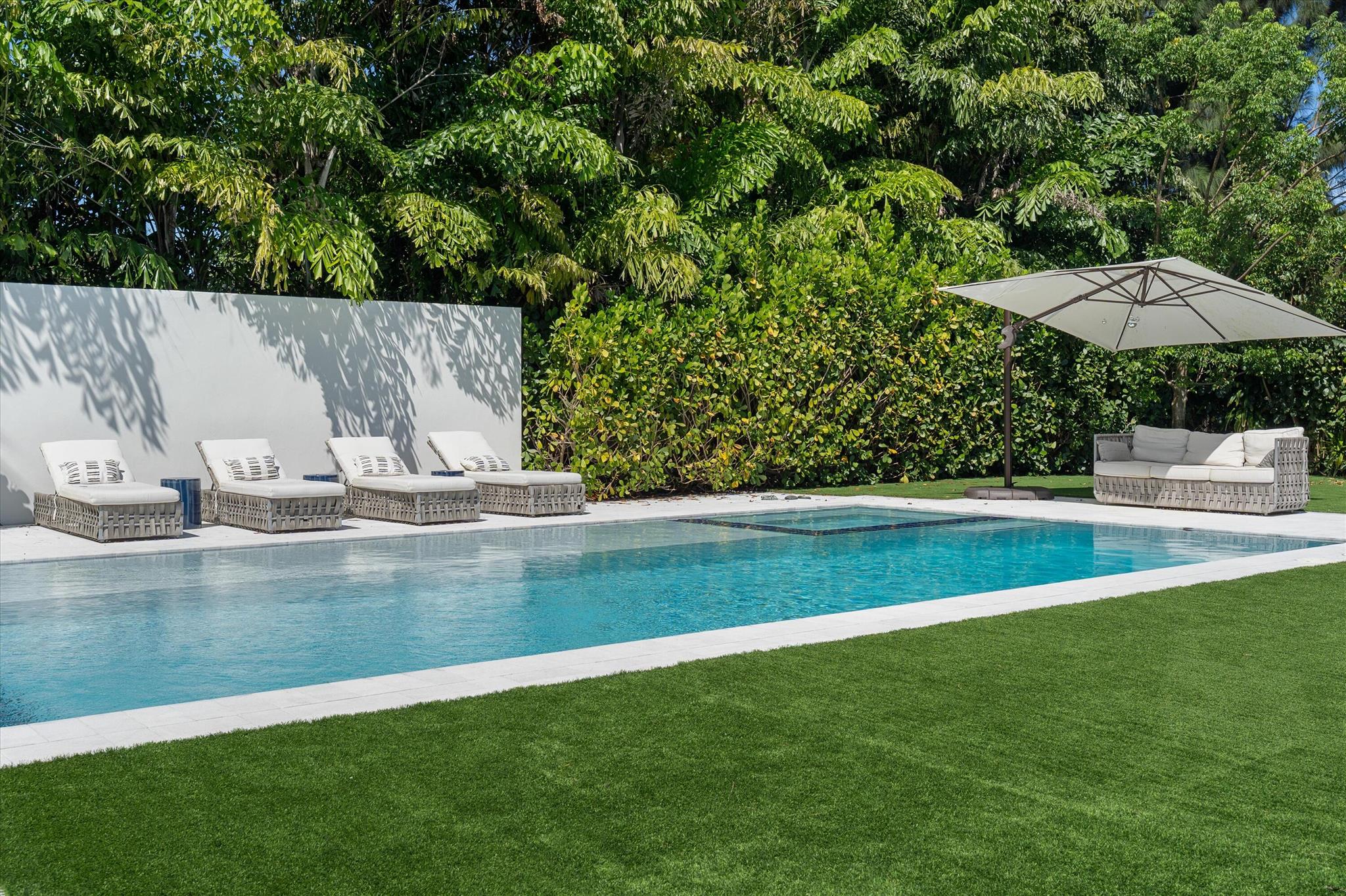 S/D OF 8-46-43 - Residential