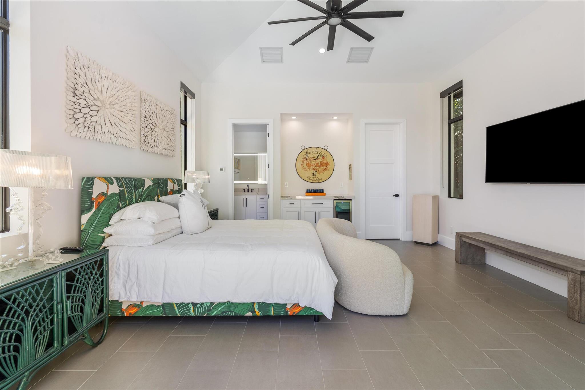 S/D OF 8-46-43 - Residential