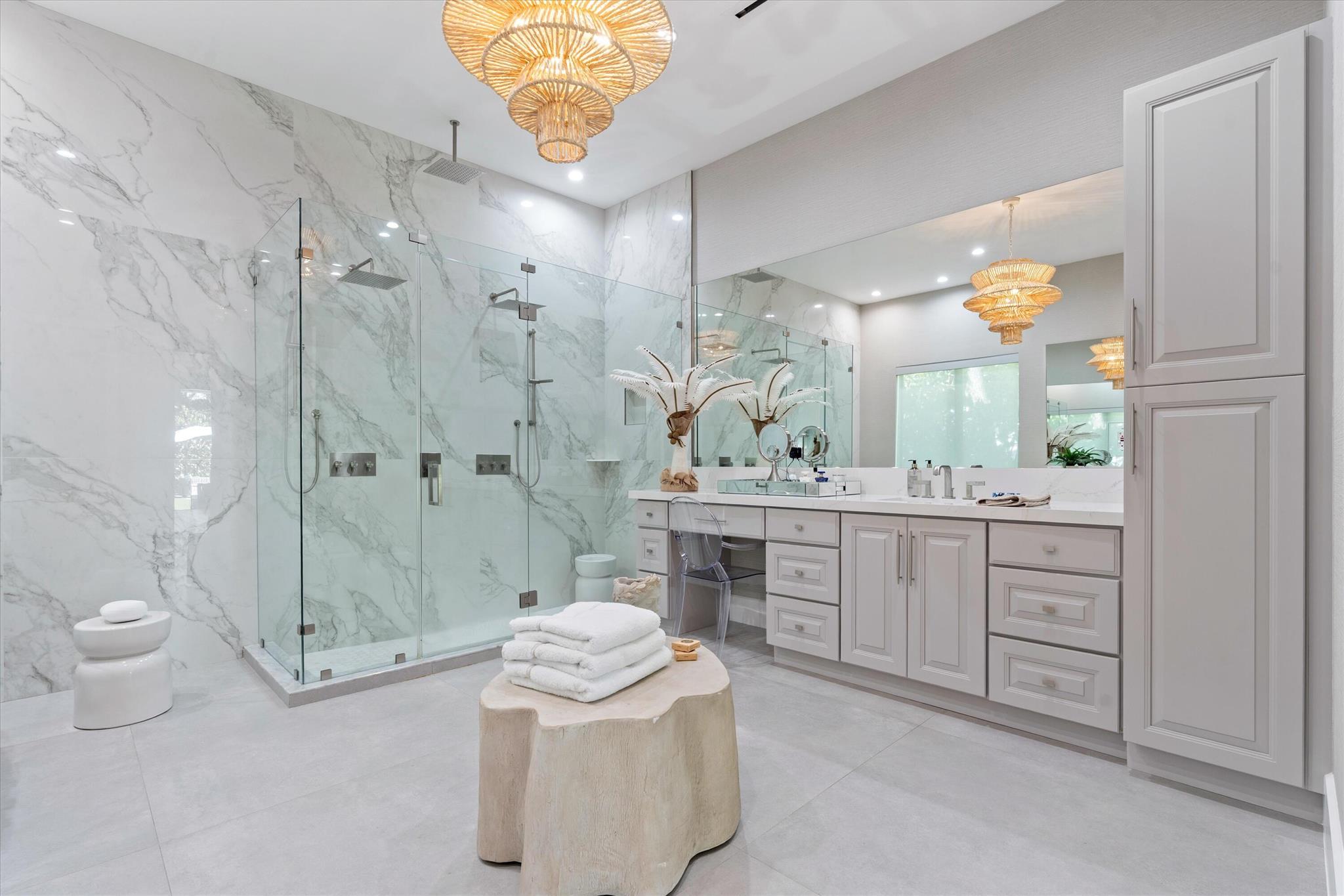 S/D OF 8-46-43 - Residential