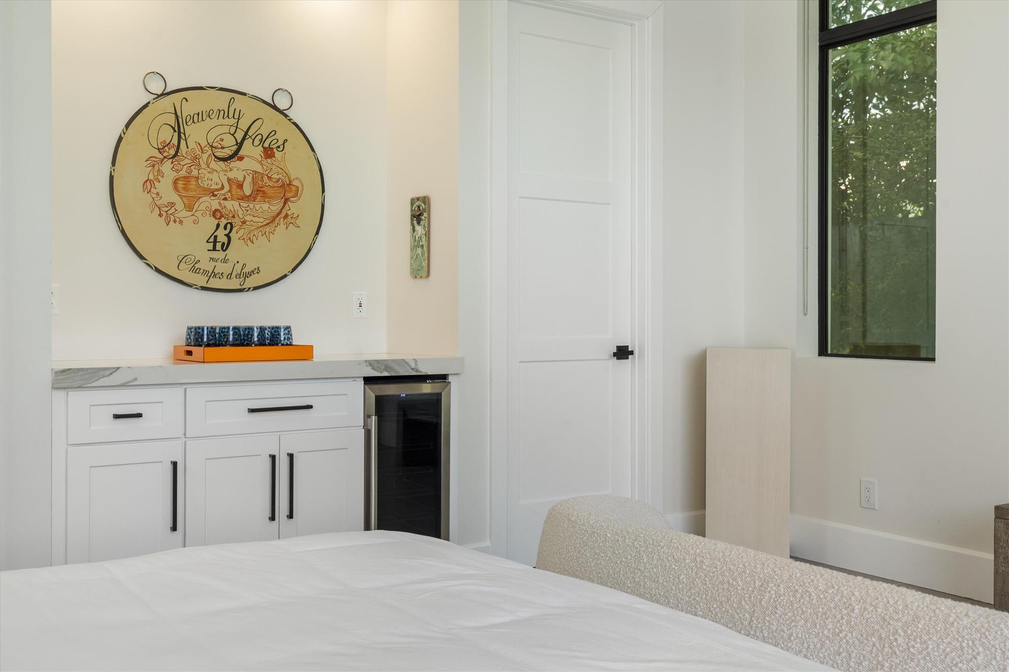 S/D OF 8-46-43 - Residential