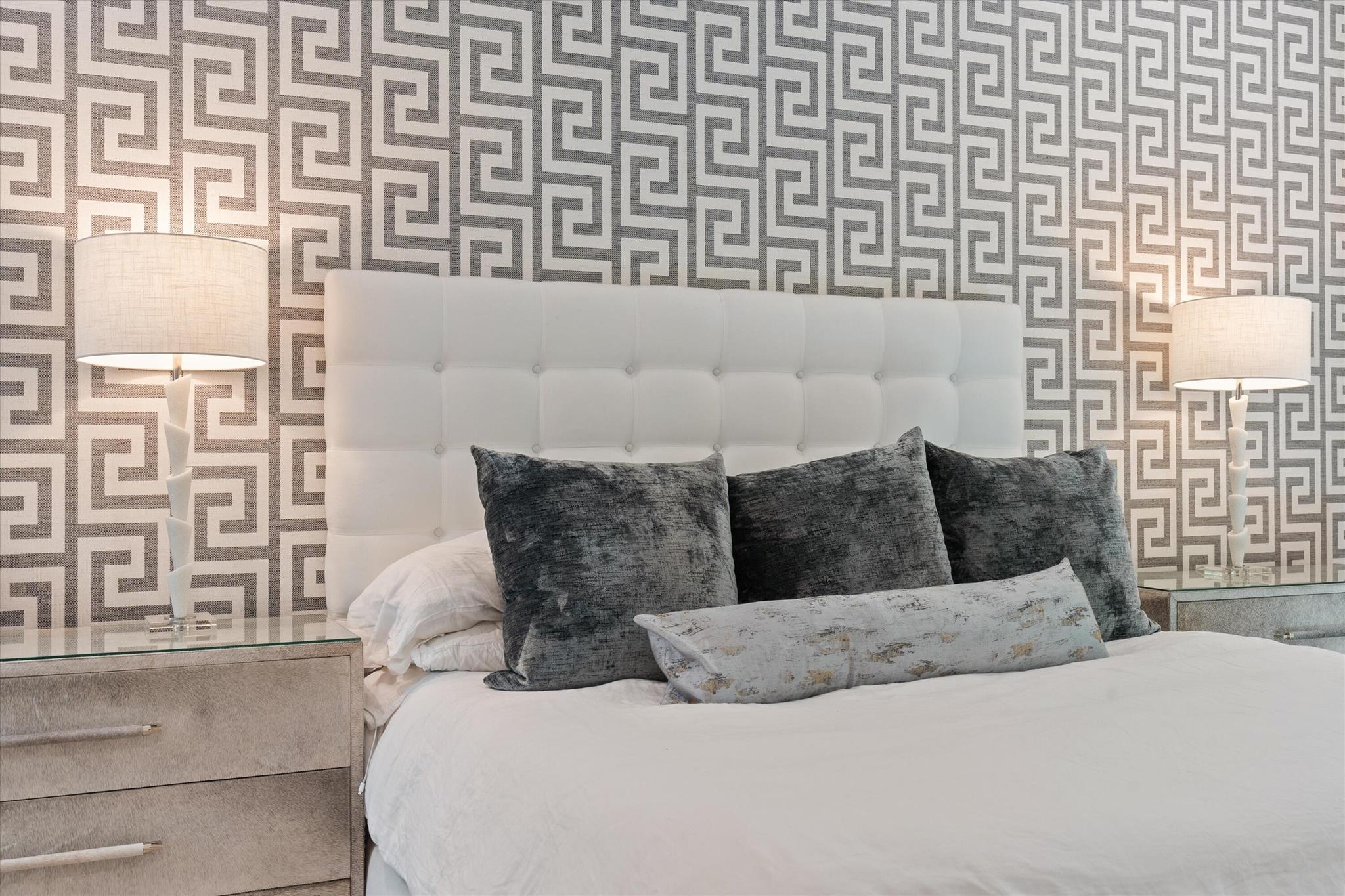 S/D OF 8-46-43 - Residential