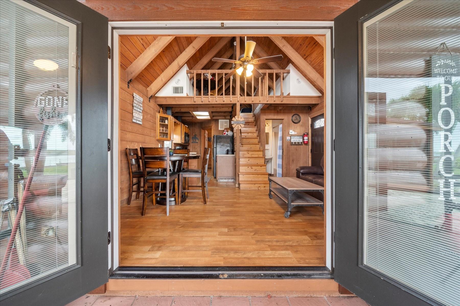 Log Harbor Condo - Residential