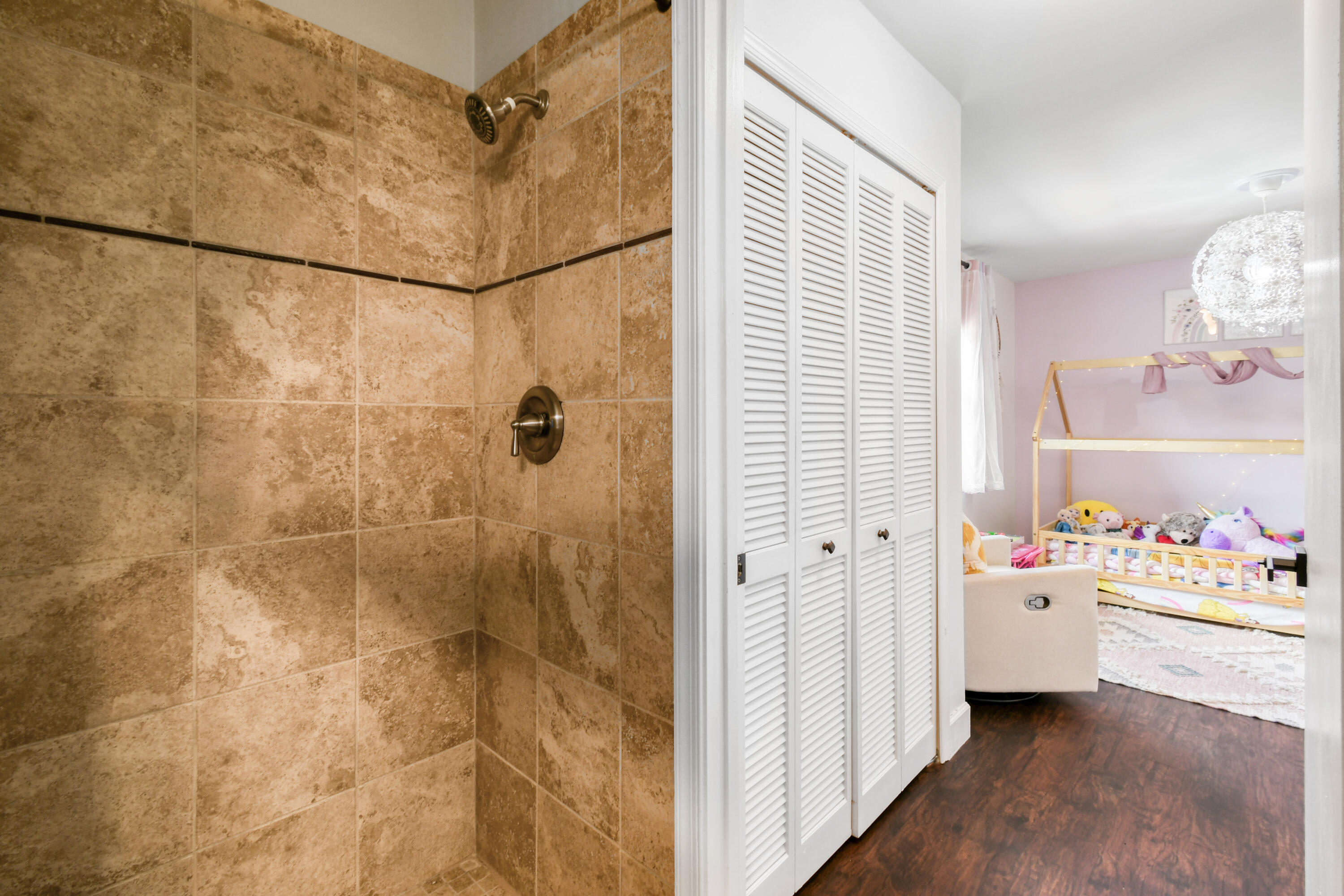 STONEBRIAR AT MAPLEWOOD - Residential