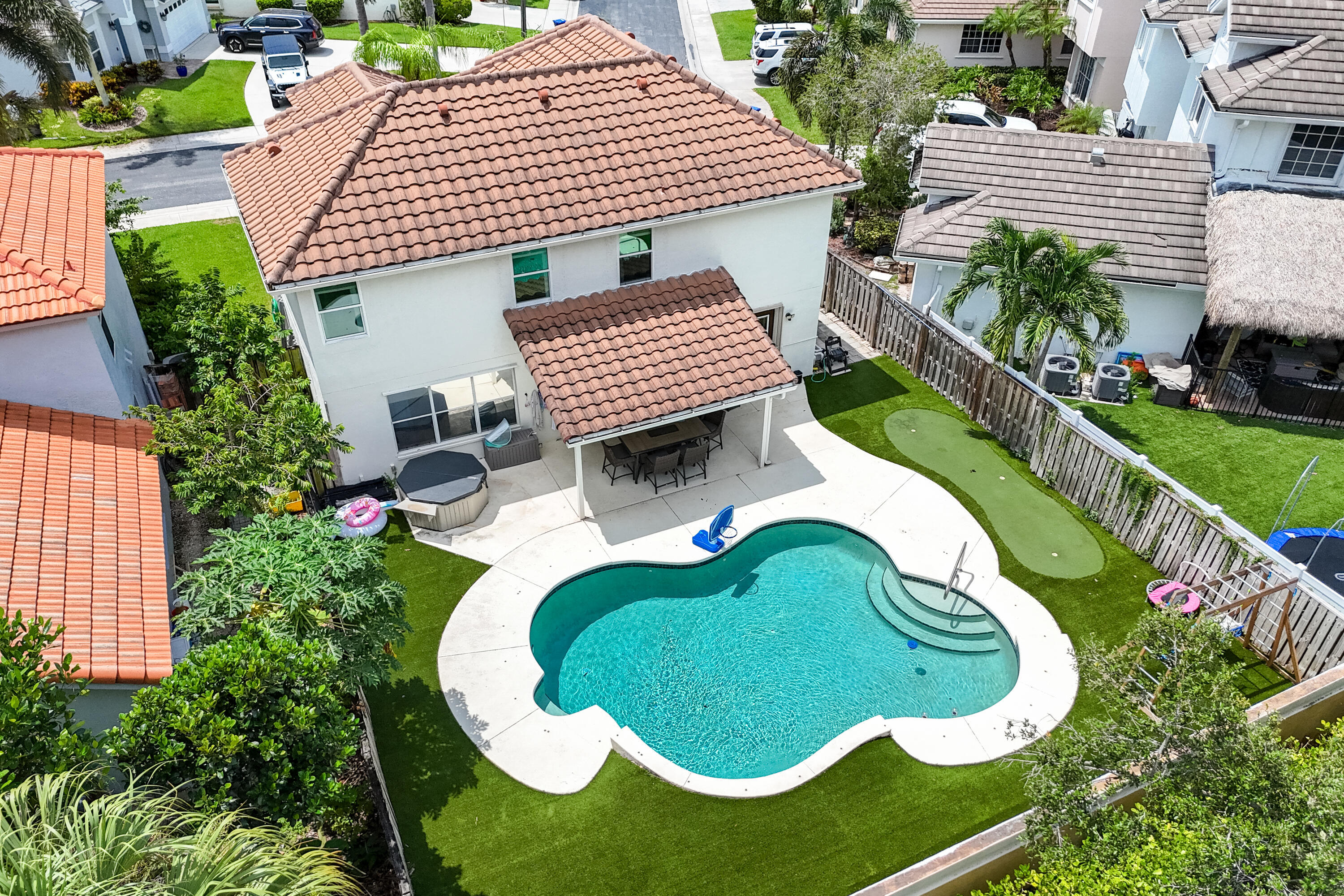 STONEBRIAR AT MAPLEWOOD - Residential