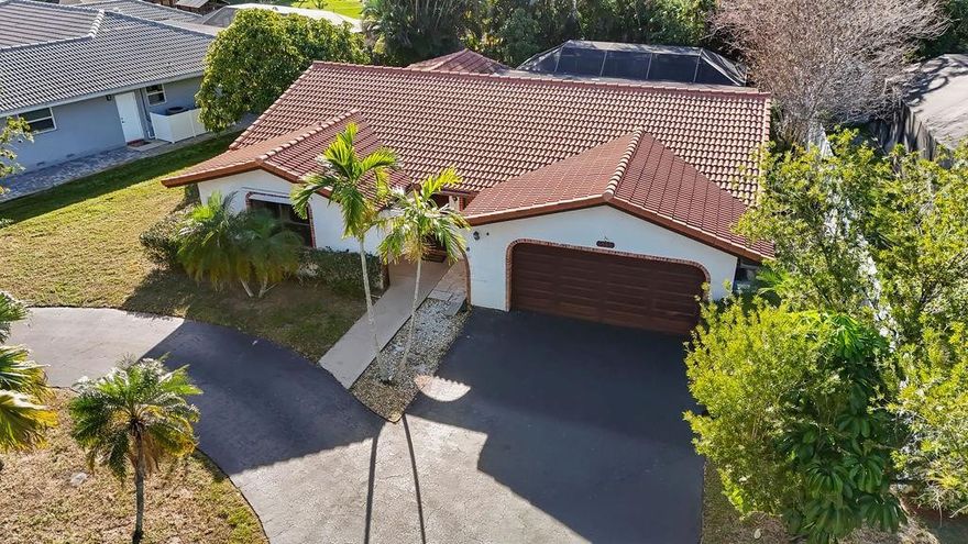 Charming 3 bedroom, 2 bath plus an office in a no HOA neighborhood on an almost 10,000 sq ft lot. Features an updated kitchen, 2016 roof, Impact windows and doors and a private pool perfect for family fun. The home needs a little love, offering a great opportunity to make it your own and build instant equity.