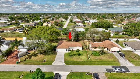 A home in Port St Lucie