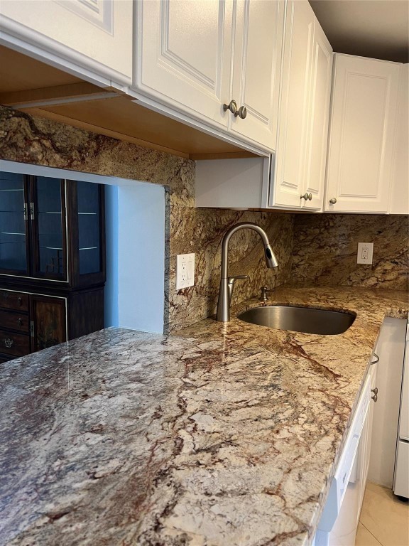 2615 NE 3rd Court 213