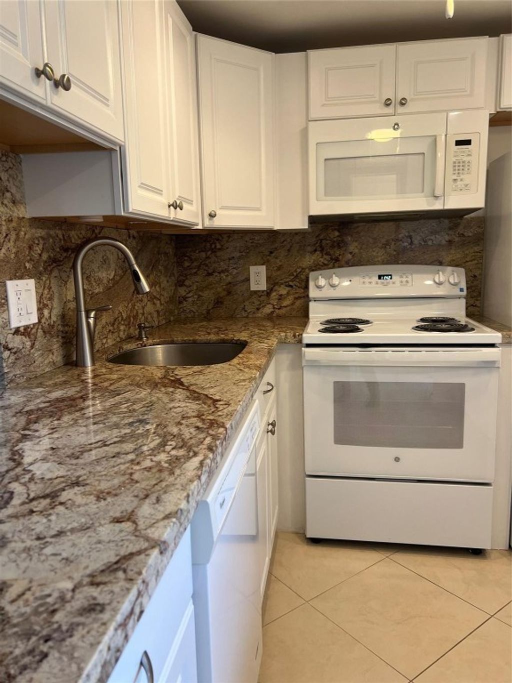 Photo of 2615 NE 3rd Court #213, Boynton Beach, FL 33435 (MLS # F10545737)