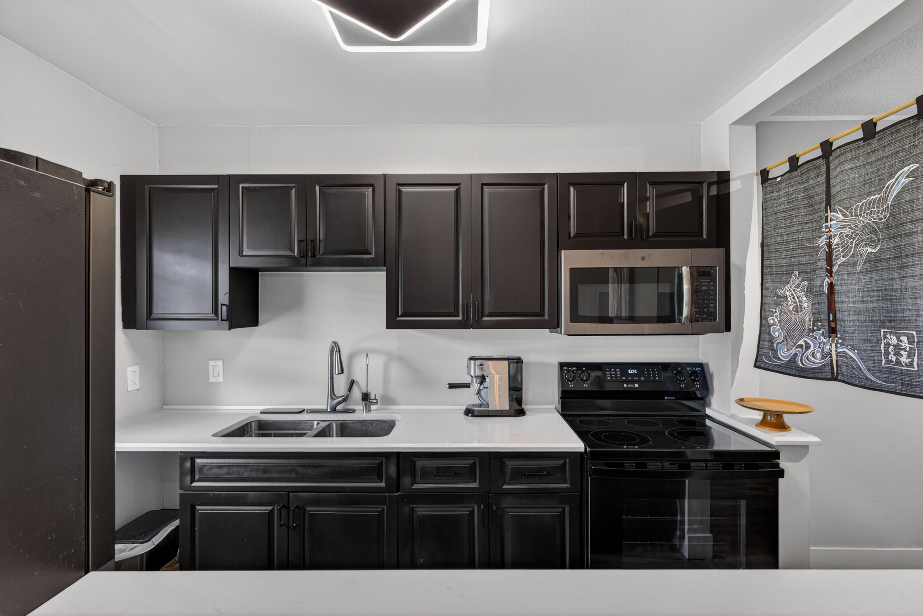 ASHLEY ARMS CONDO - Residential