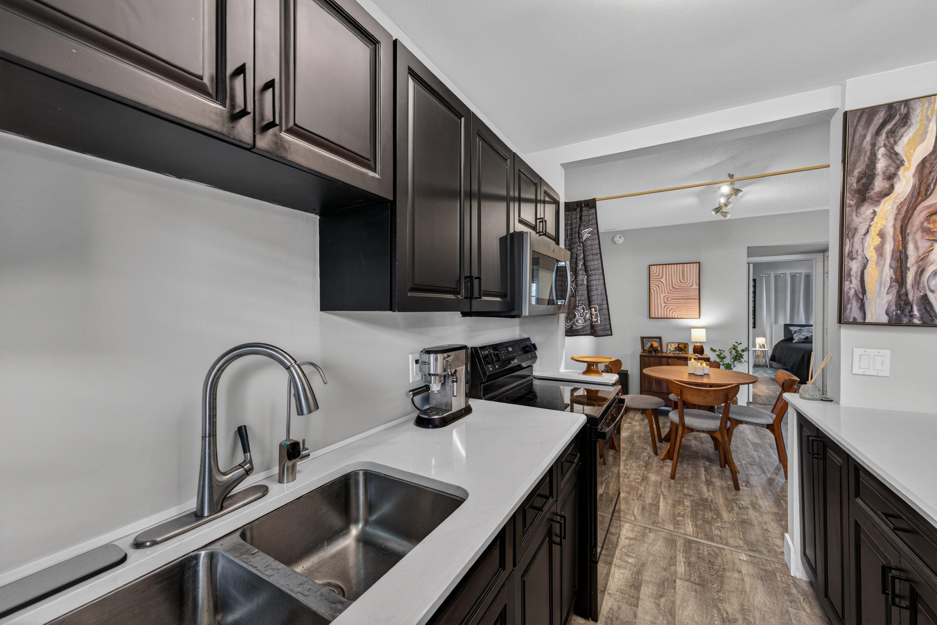 ASHLEY ARMS CONDO - Residential