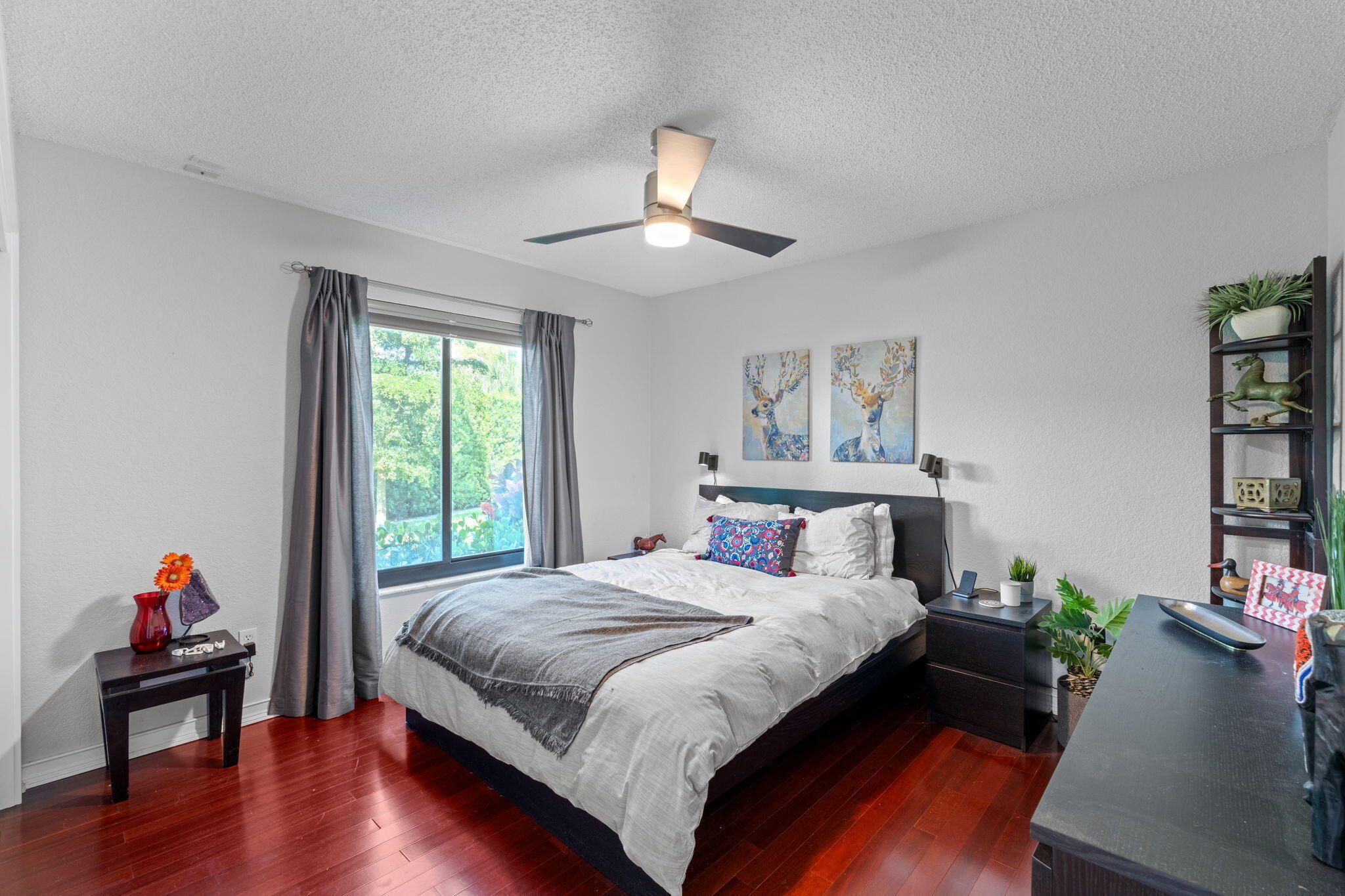 SUGAR POND MANOR OF WELLINGTON - Residential