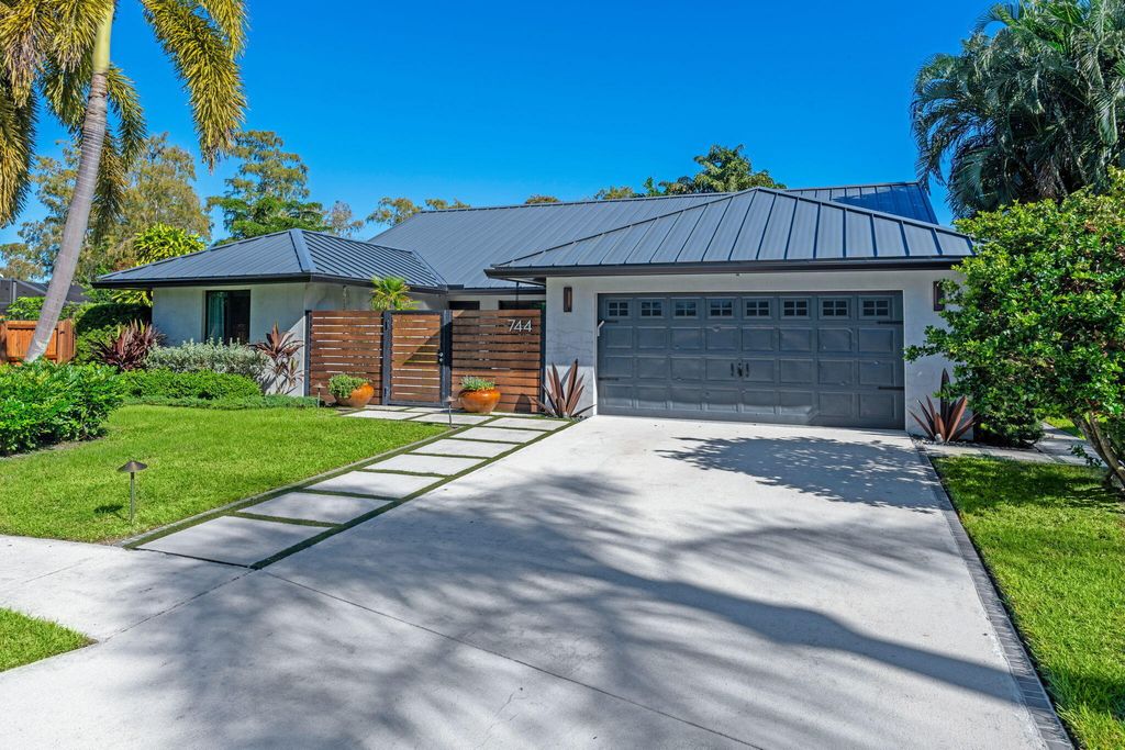 Photo of 744 Windflower Court, Wellington, FL 33414 (MLS # B26012066)