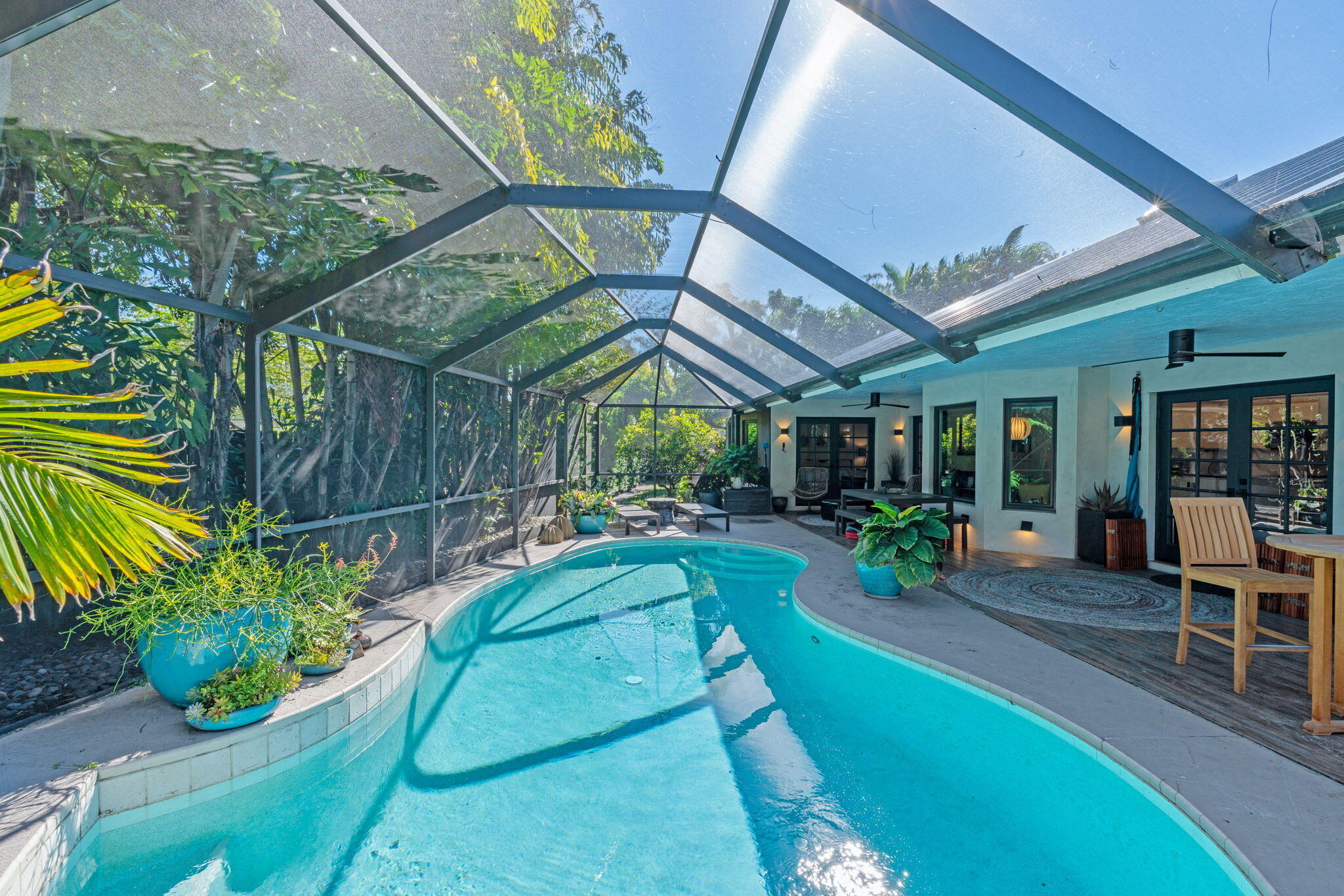 SUGAR POND MANOR OF WELLINGTON - Residential