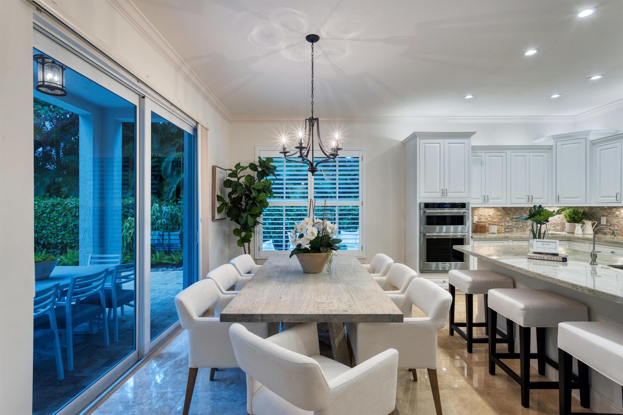 KINGS COURT - Residential