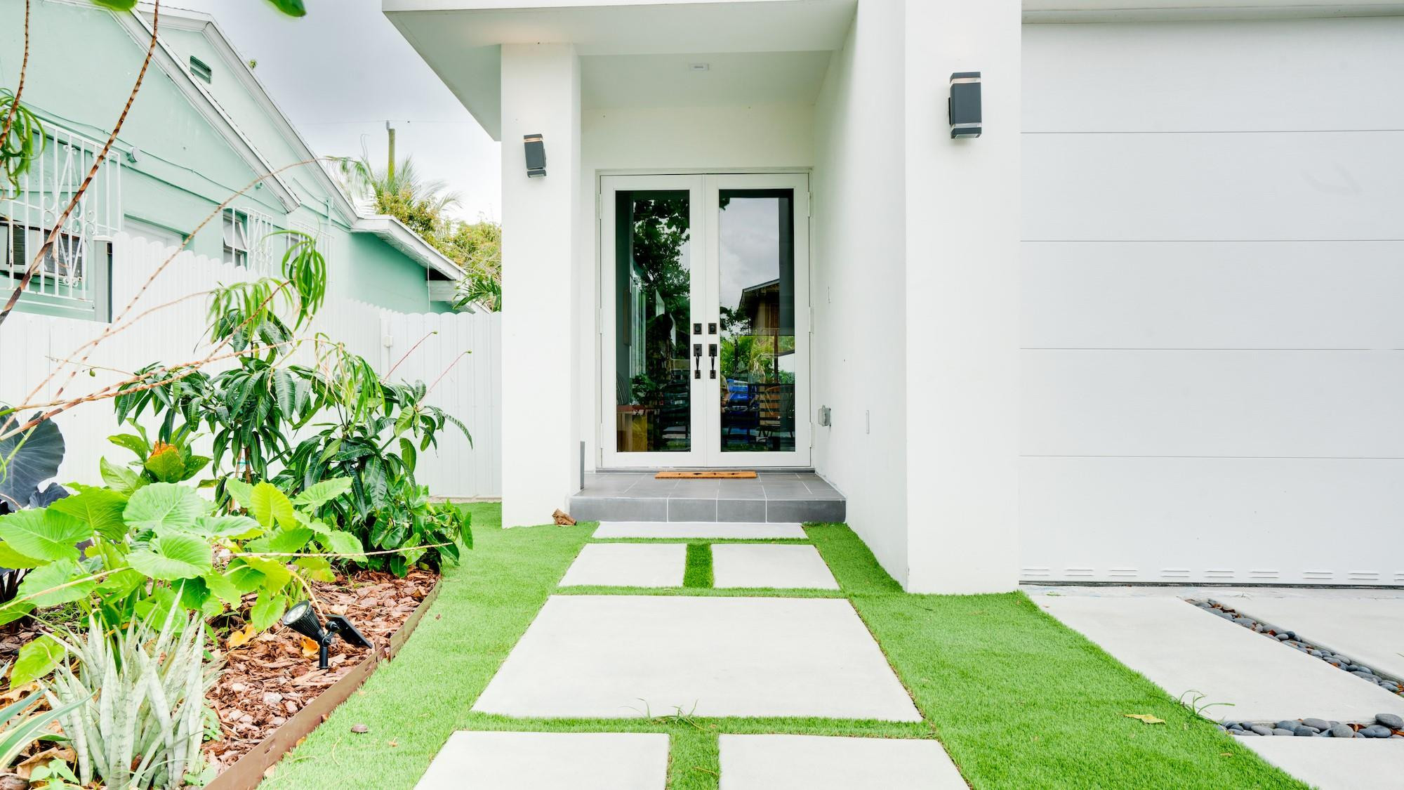 SILVER BLUFF HOMESITES - Residential Lease