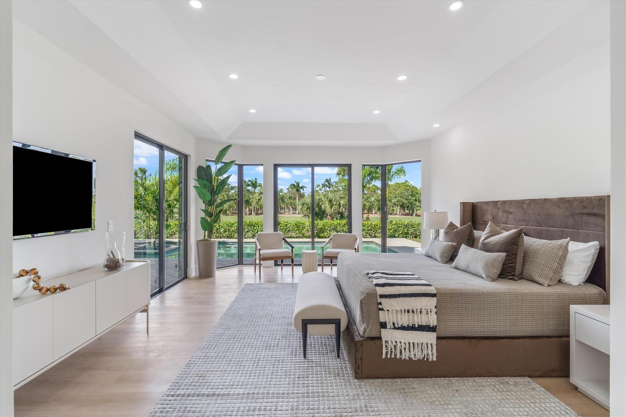 BREAKERS WEST - Residential