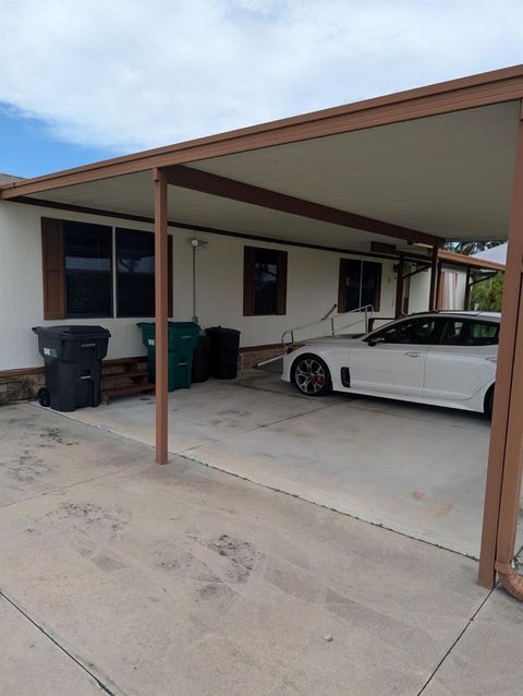 A home in Okeechobee