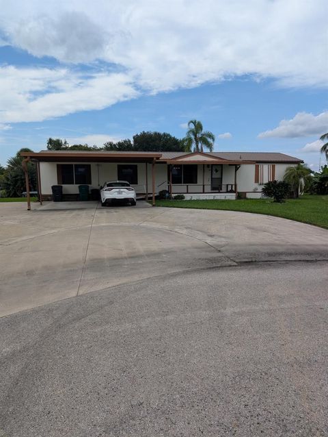 A home in Okeechobee