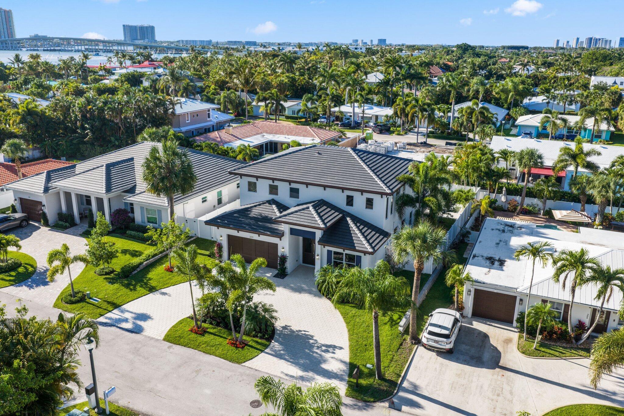 PALM BEACH SHORES - Residential