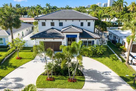 Photo of 309 Claremont Lane, West Palm Beach, FL 33404 (MLS # B26026429)